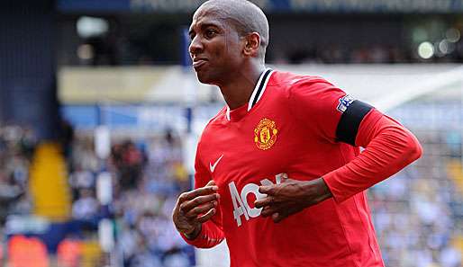 Neuzugang Ashley Young lieferte im ersten Spiel für ManUnited eine starke Leistung ab