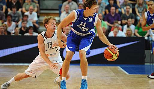 Finnlands Petteri Koponen (r.) war Topscorer beim Finalsieg über Portugal