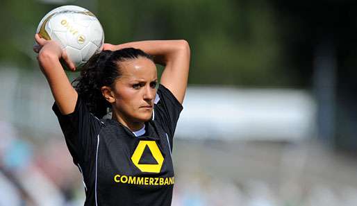 Fatmire Bajramaj traf gleich doppelt für den FFC Frankfurt gegen den Hamburger SV