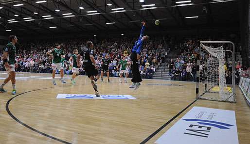 Losglück für Frisch Auf Göppingen, den ersten deutschen Europapokalsieger im Handball