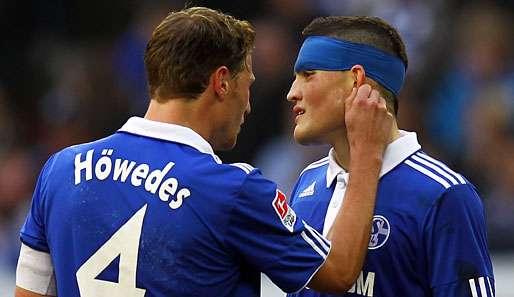 Kyriakos Papadopoulos vom FC Schalke 04 kennt in Zweikämpfen kein Pardon