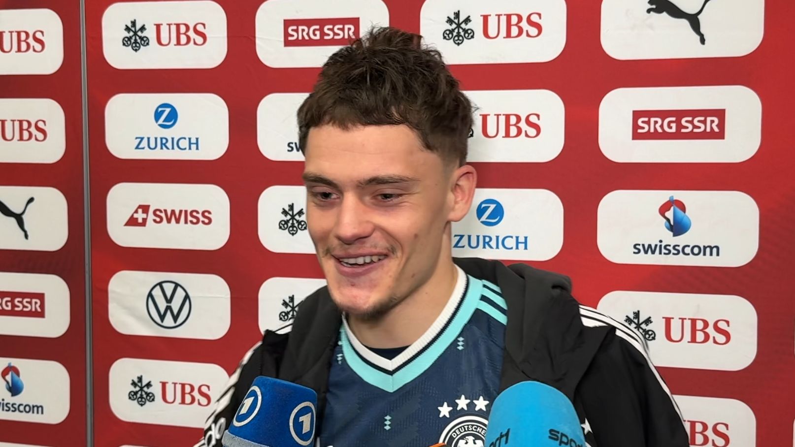 Das sagt Florian Wirtz über sein Traumtor und Lennart Karls Debüt