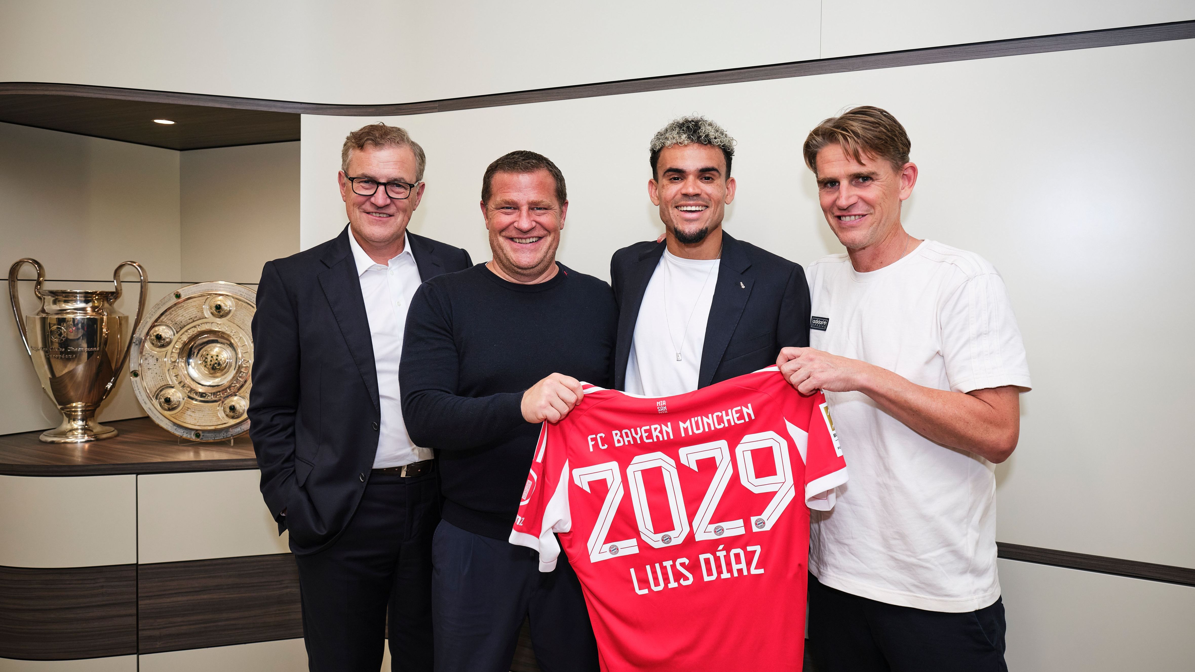 FC Bayern München, Gerücht: FCB hat keine Bedenken bei Diaz