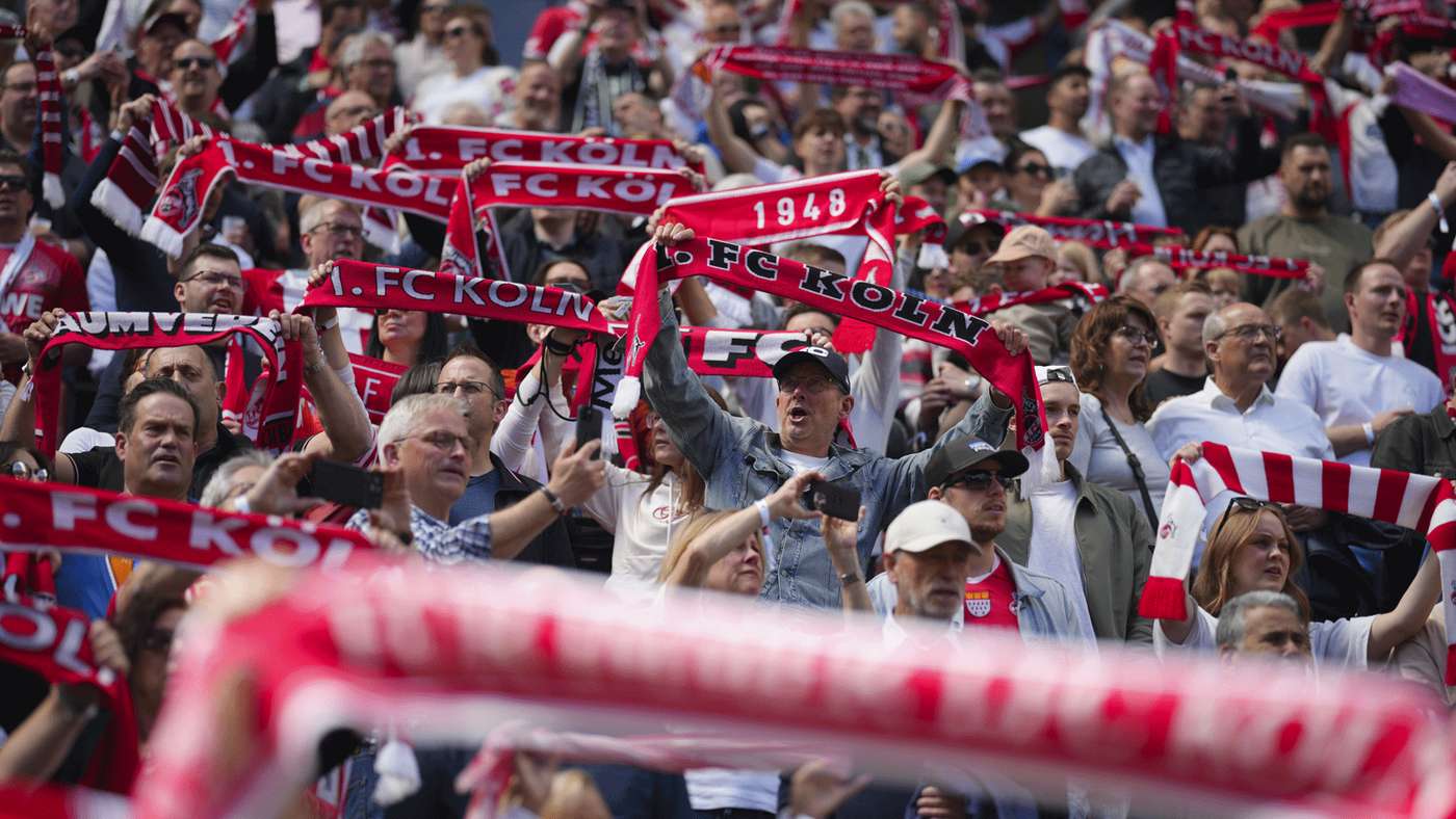 Deutliche Kritik am DFB nach Mega-Strafe: Ultras des 1. FC Köln feuern ...