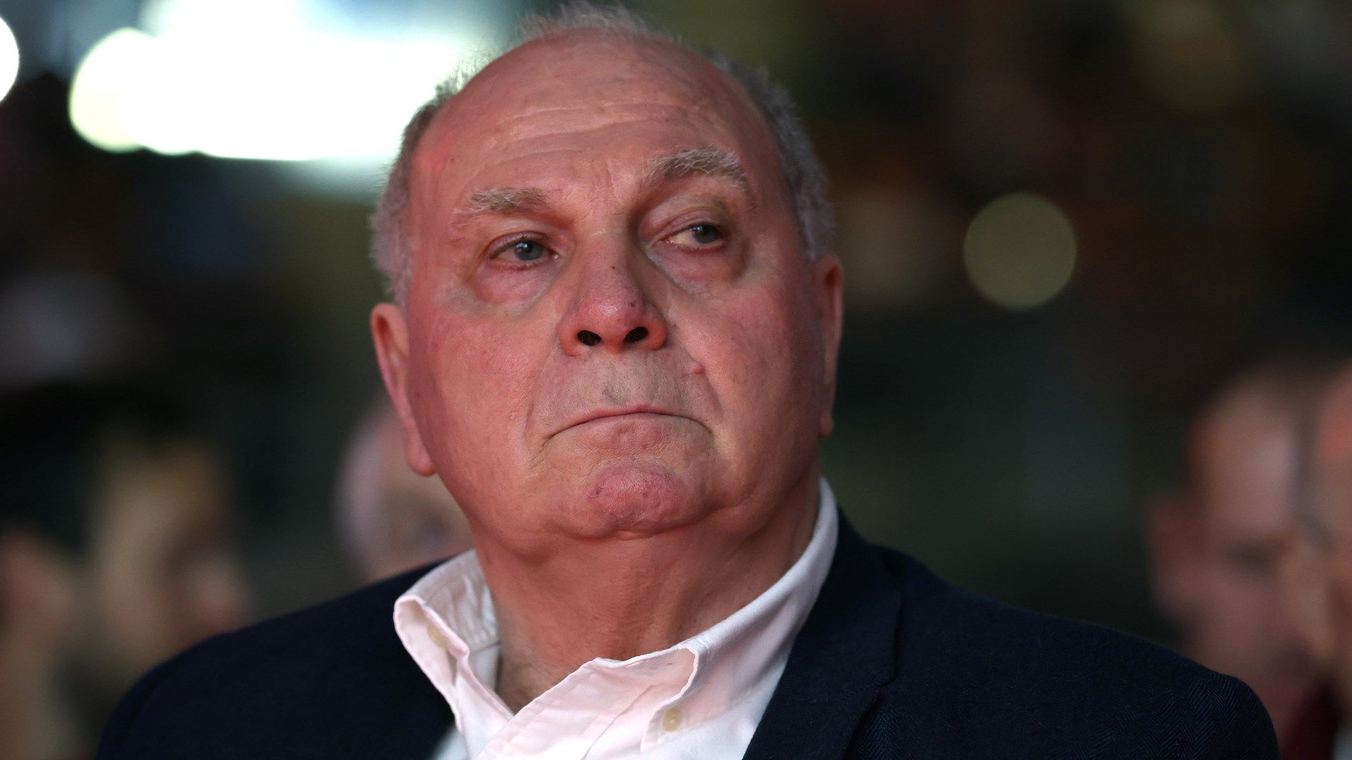 FC Bayern, News: Uli Hoeneß kündigt 