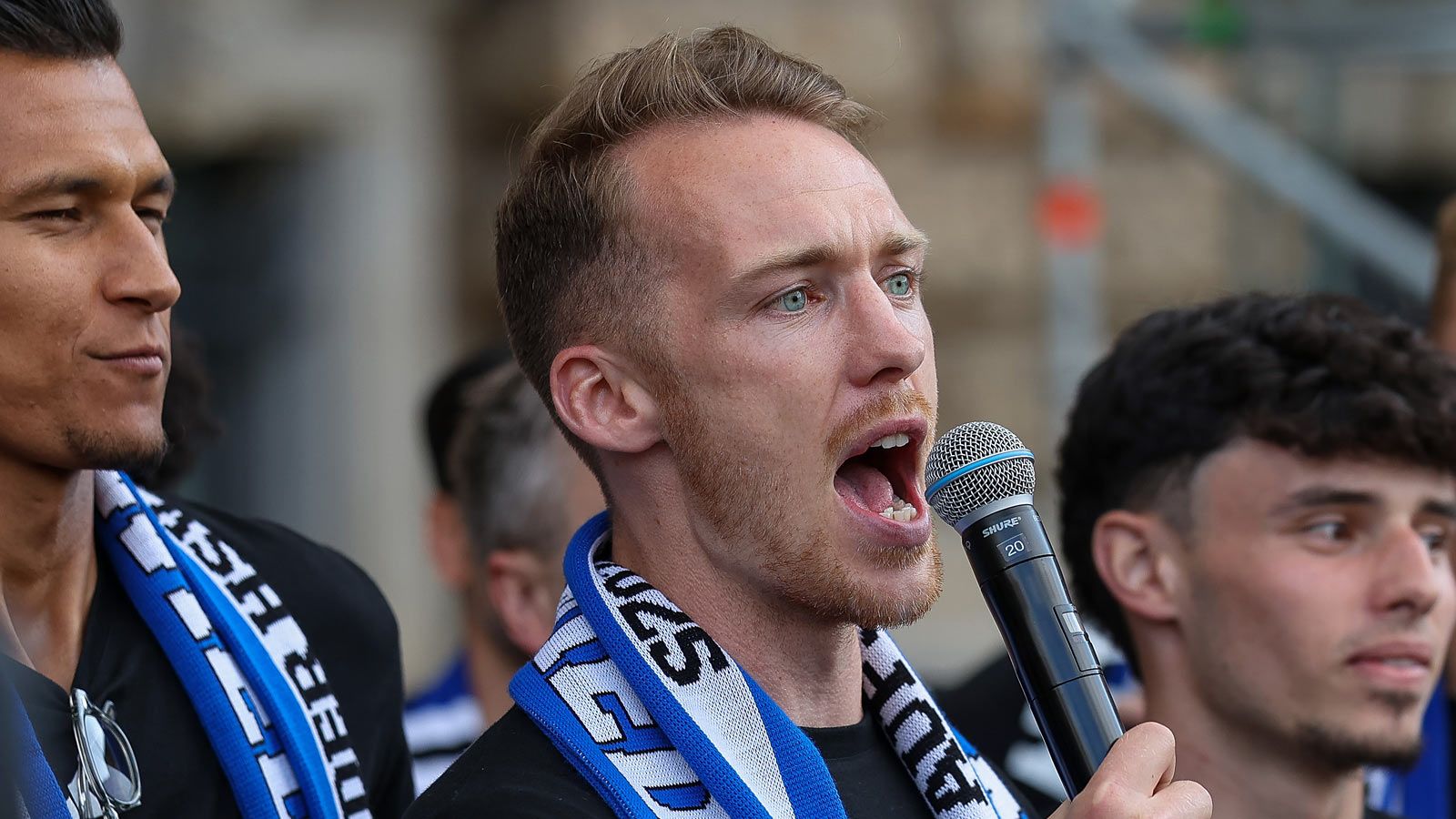 Schonlau führt HSV als Kapitän zurück in die Bundesliga