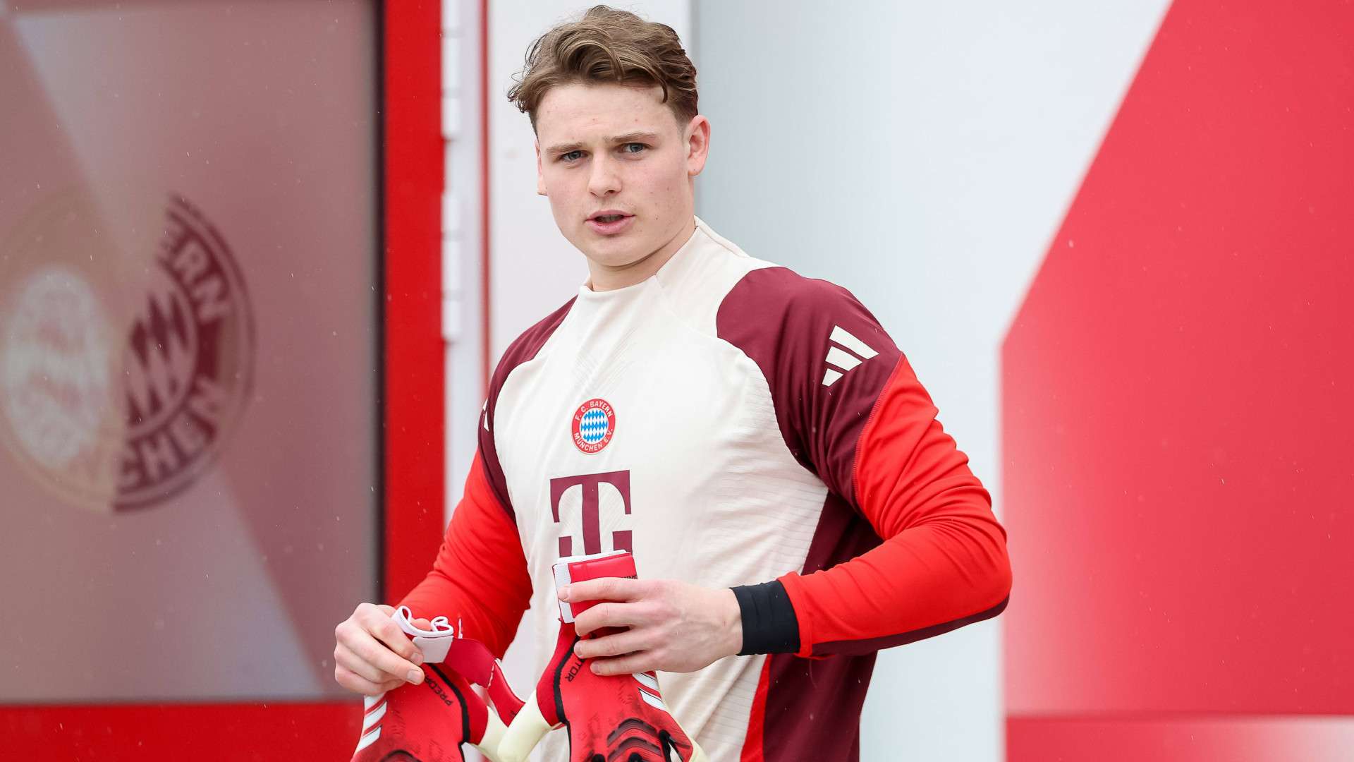 JONAS URBIG BAYERN MÜNCHEN