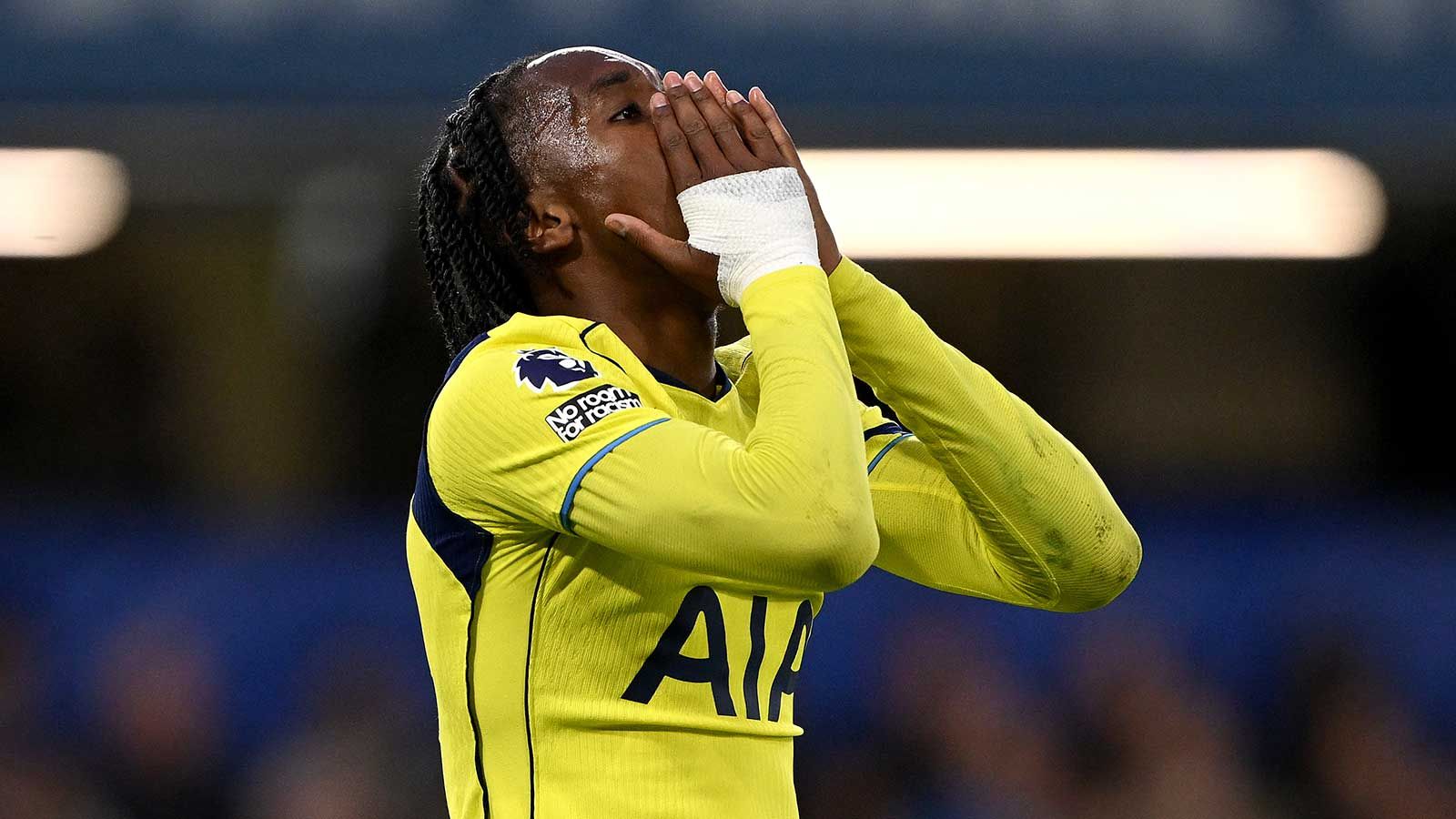 Das Albtraum-Szenario droht! Tottenham Hotspur verspielt vorzeitigen Klassenerhalt und muss bis zum Saisonfinale zittern