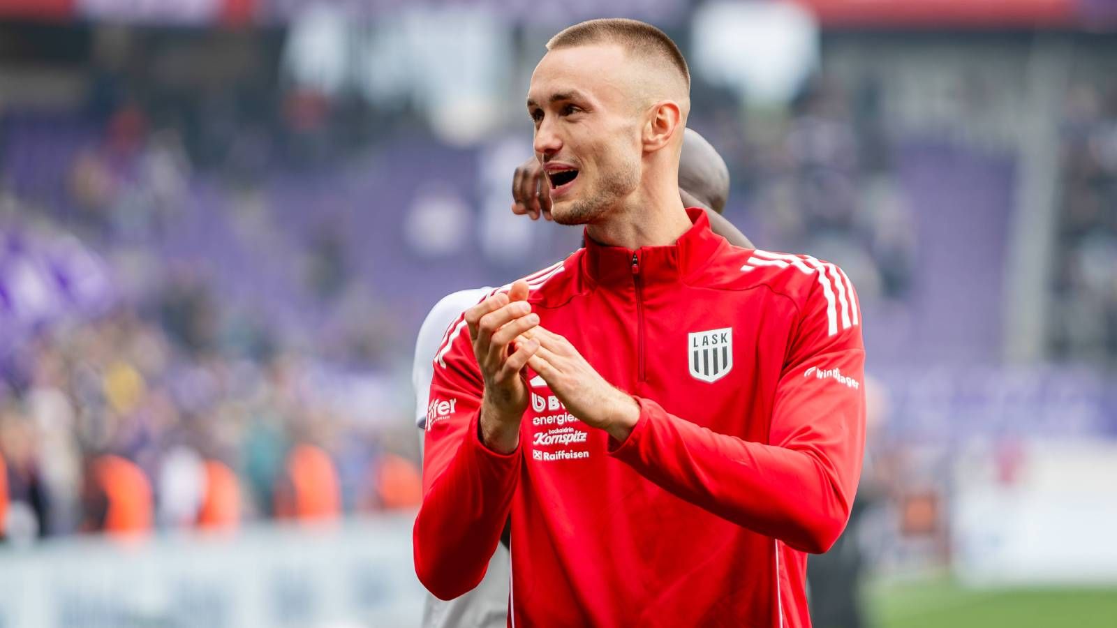 Nach drei Kreuzbandrissen und 212 verpassten Spielen: Ehemaliger Bundesligastar erfüllt sich nach märchenhafter Comeback-Saison den Traum von der WM