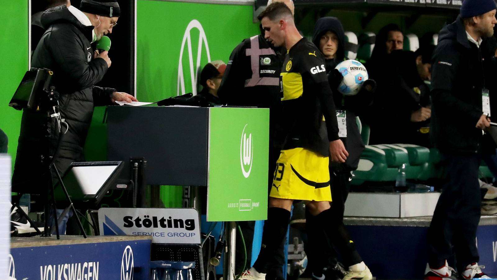 Pascal Groß BVB red card