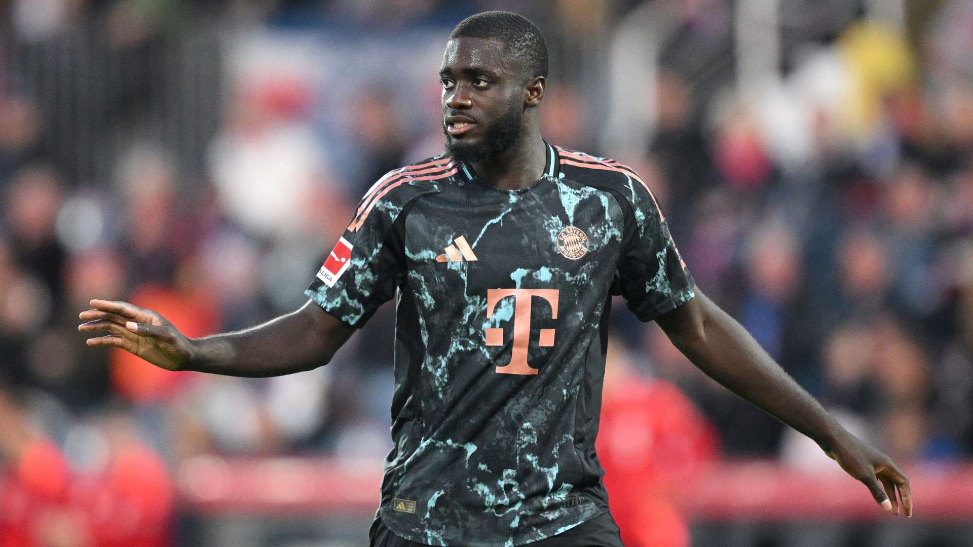 Dayot Upamecano Bayern 2024