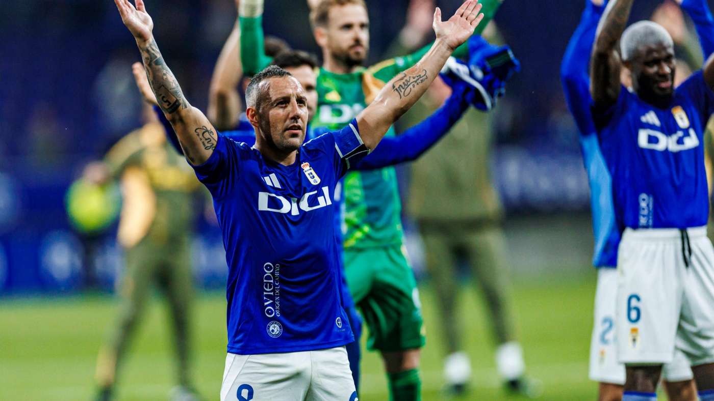 GER ONLY Santi Cazorla Oviedo 2025