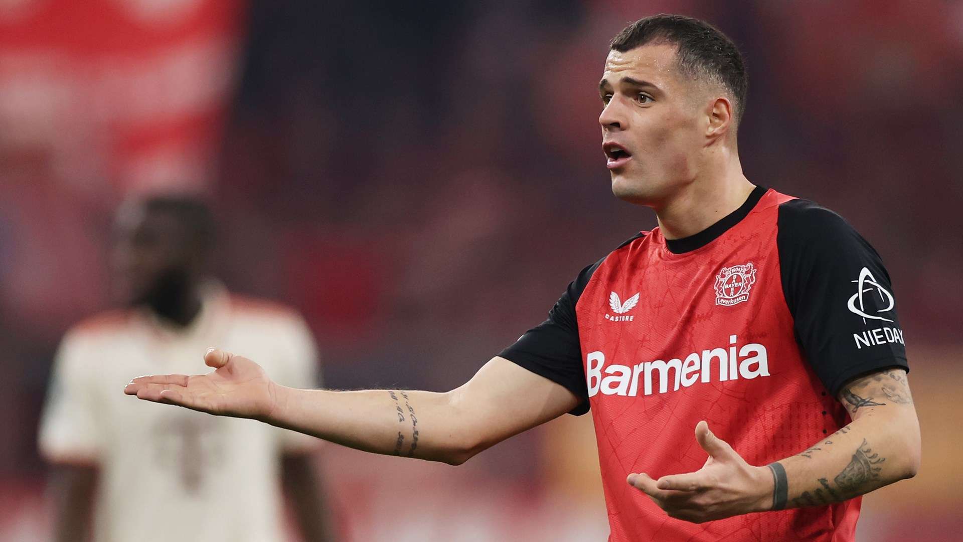 Granit Xhaka Bayer Leverkusen 2025