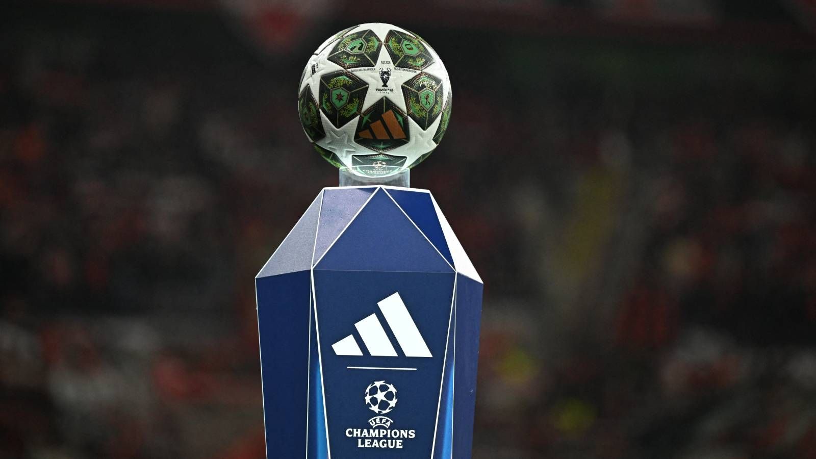 Champions League, Fußball heute live sehen: Welches Spiel zeigt / überträgt Amazon Prime im Viertelfinale der Champions League im TV sowie Livestream und was läuft bei DAZN?