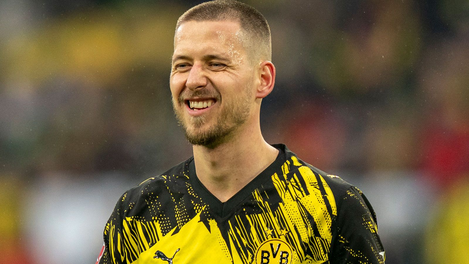 BVB, News und Gerüchte: 40 Millionen Euro! Europäischer Topklub buhlt wohl um Borussia Dortmunds Waldemar Anton
