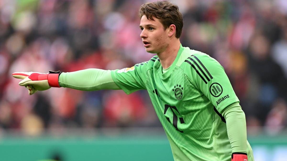 FC Bayern, News: Jonas Urbig arbeitet am Comeback