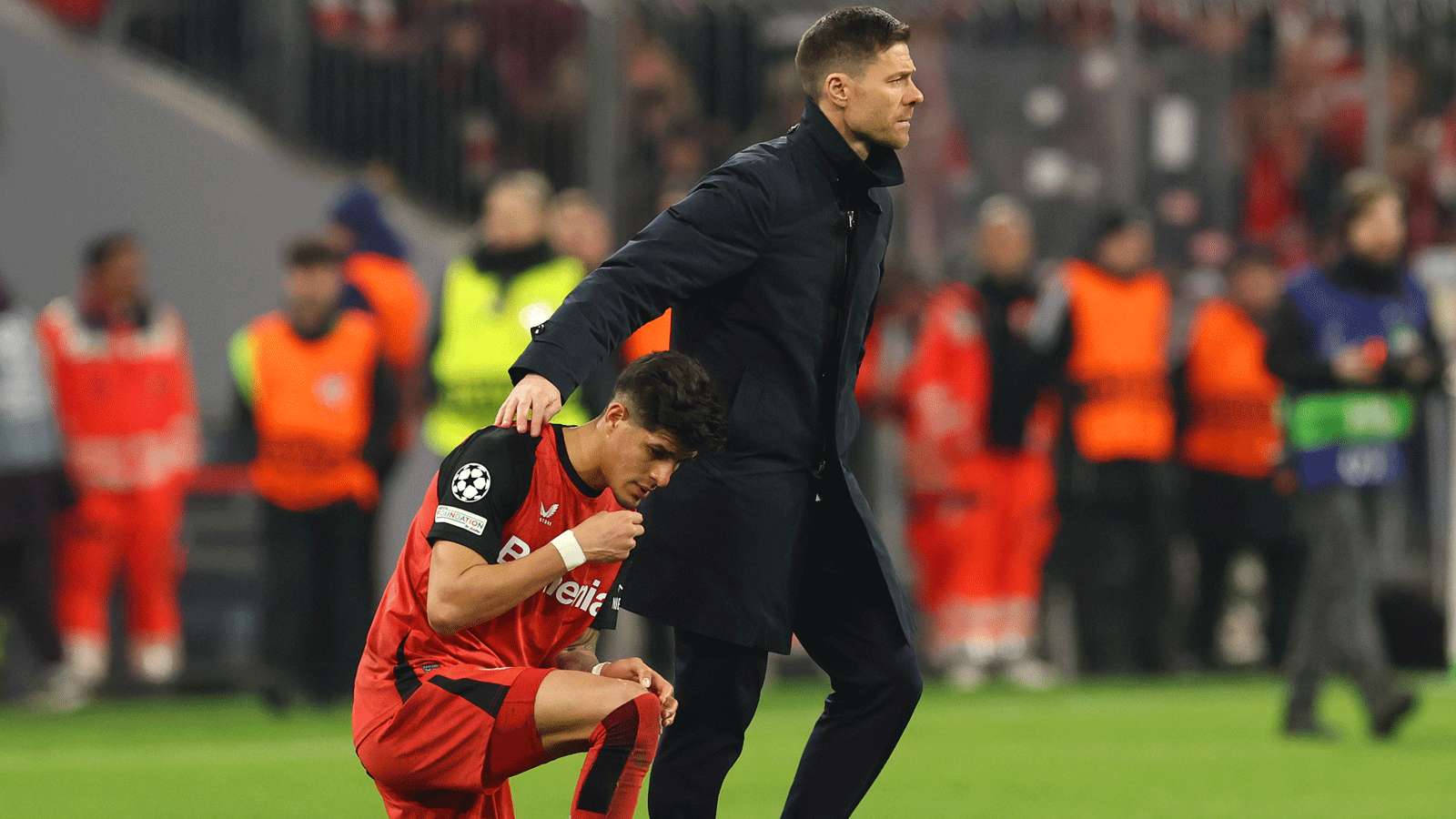 Xabi Alonso, Bayer 04 Leverkusen