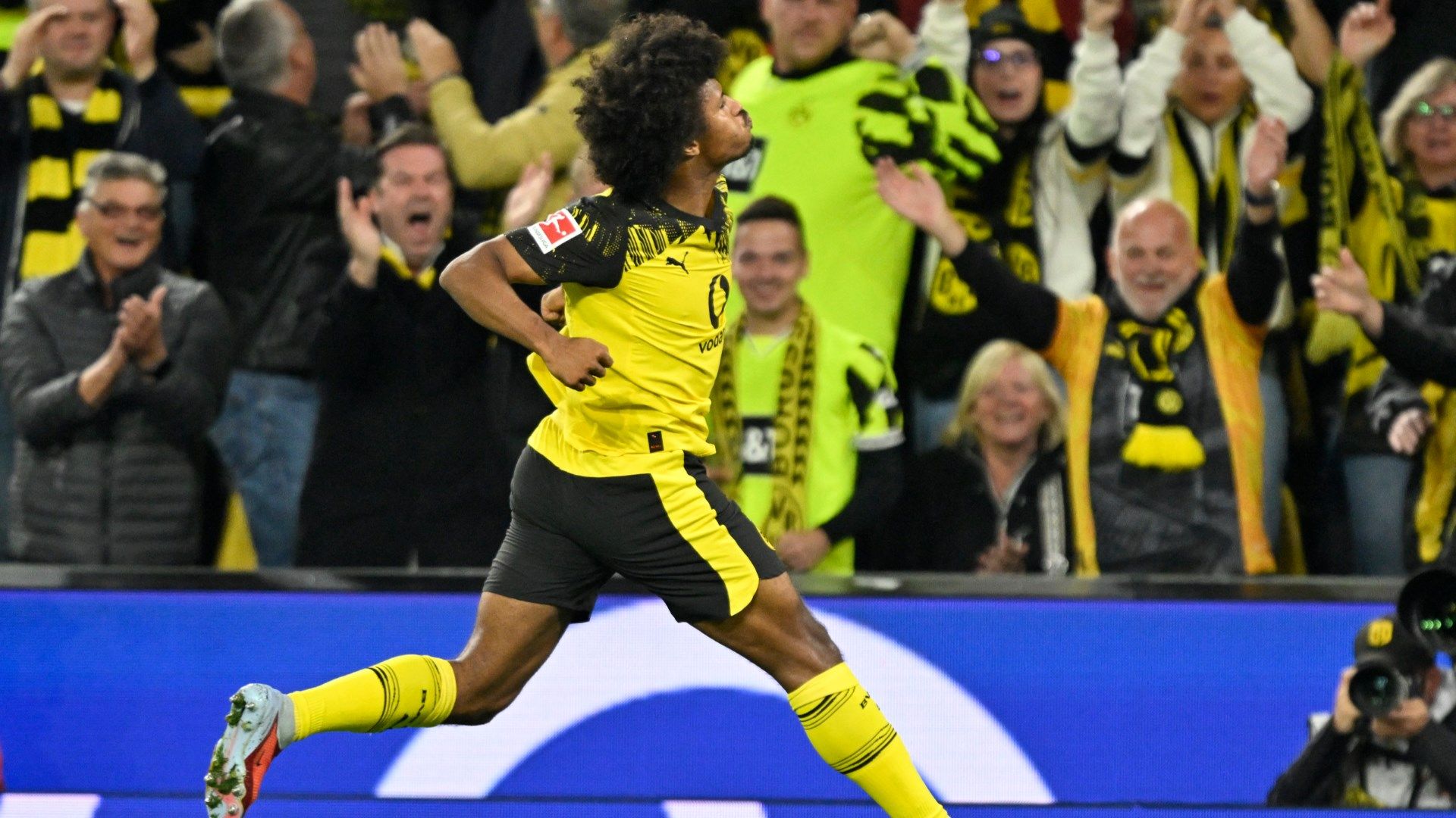 BVB, News: Schiedsrichter Daniel Siebert lobt Fairplay von Karim Adeyemi