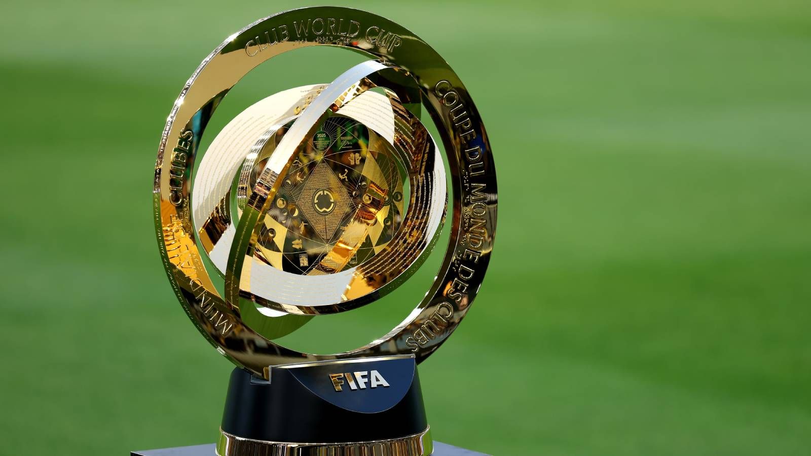 Klub WM Trophäe