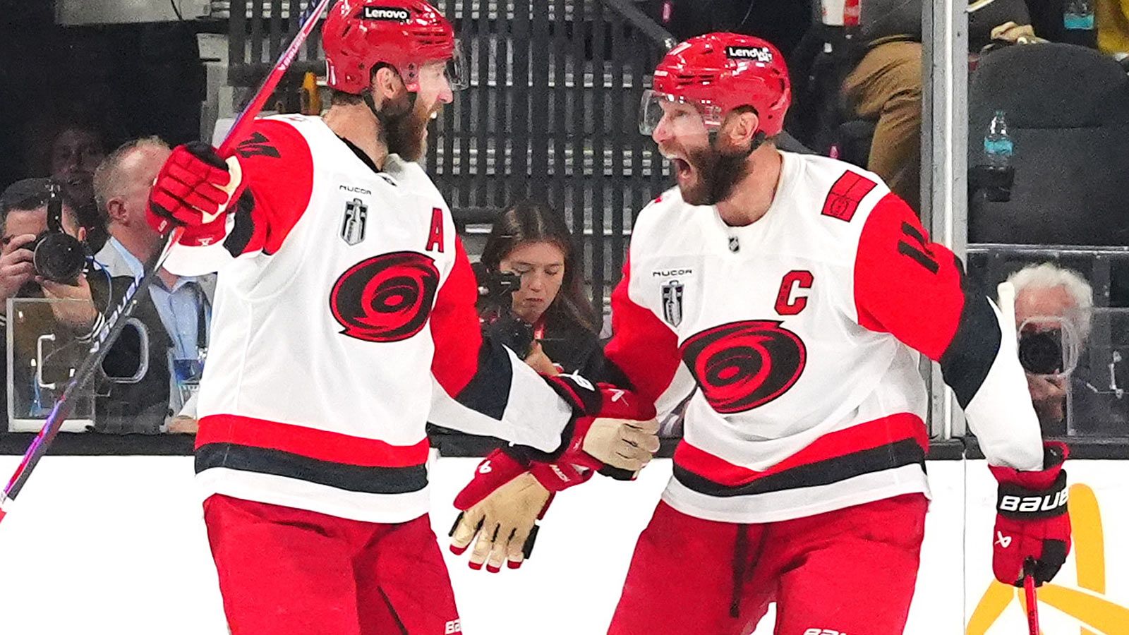 Gleich zwei unfassbare Rekorde! Las Vegas Knights "überleben