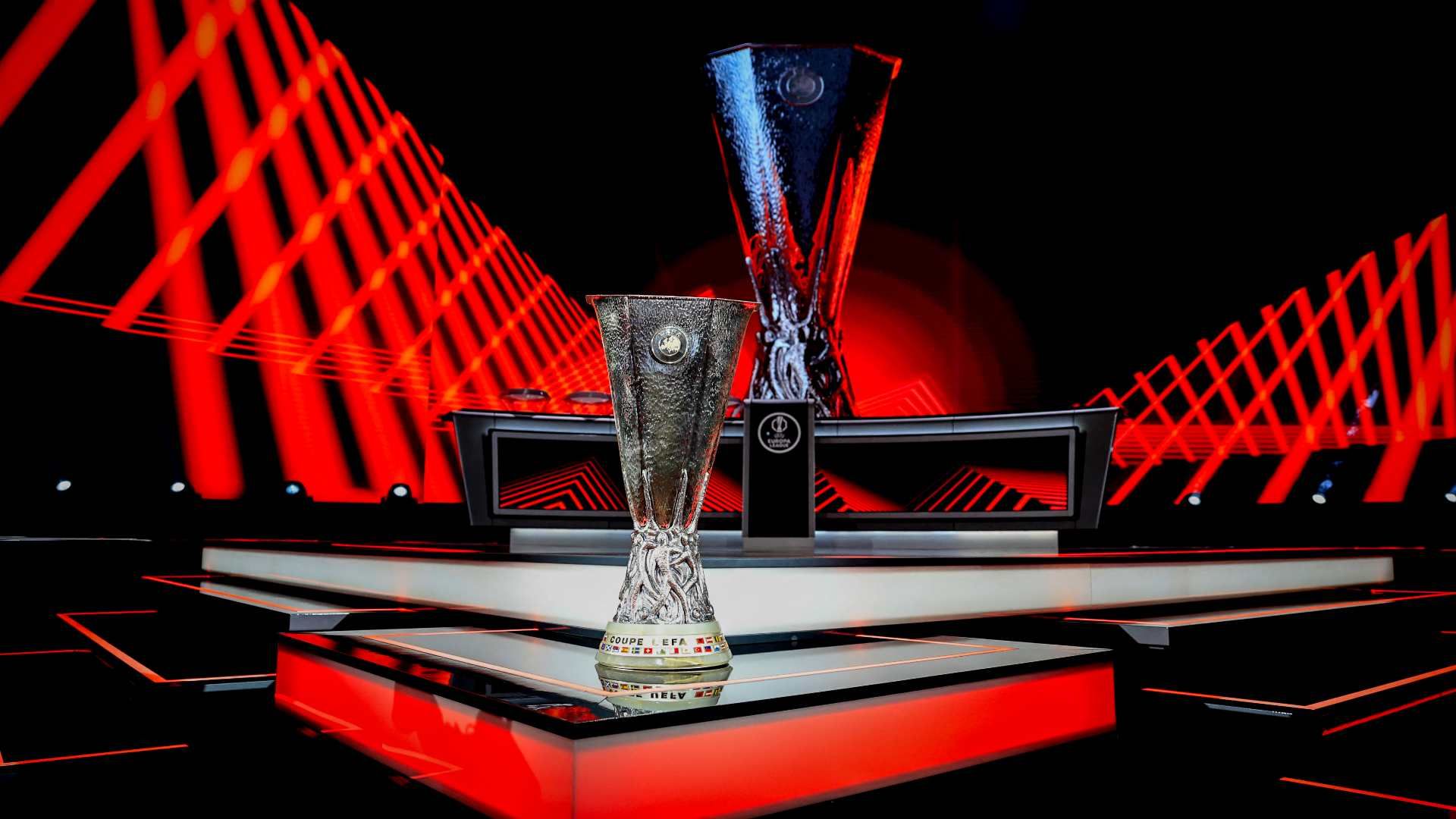  RTL, Sky oder DAZN für den 1. Spieltag der Europa League heute live: Auf welchen Sendern läuft SC Freiburg, Sturm Graz, Fenerbahce Istanbul und Co. am Mittwoch im TV sowie Livestream? Die heutigen Spiele im Überblick