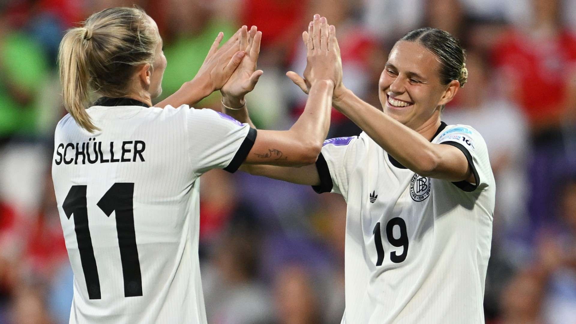 LEA SCHÜLLER KLARA BÜHL GERMANY 
