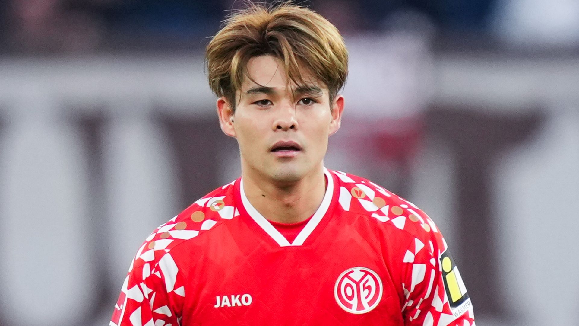 Es wäre mit weitem Abstand ein neuer Transferrekord! Kassiert Mainz 05 bald mächtig für seinen Mittelfeldmotor ab?