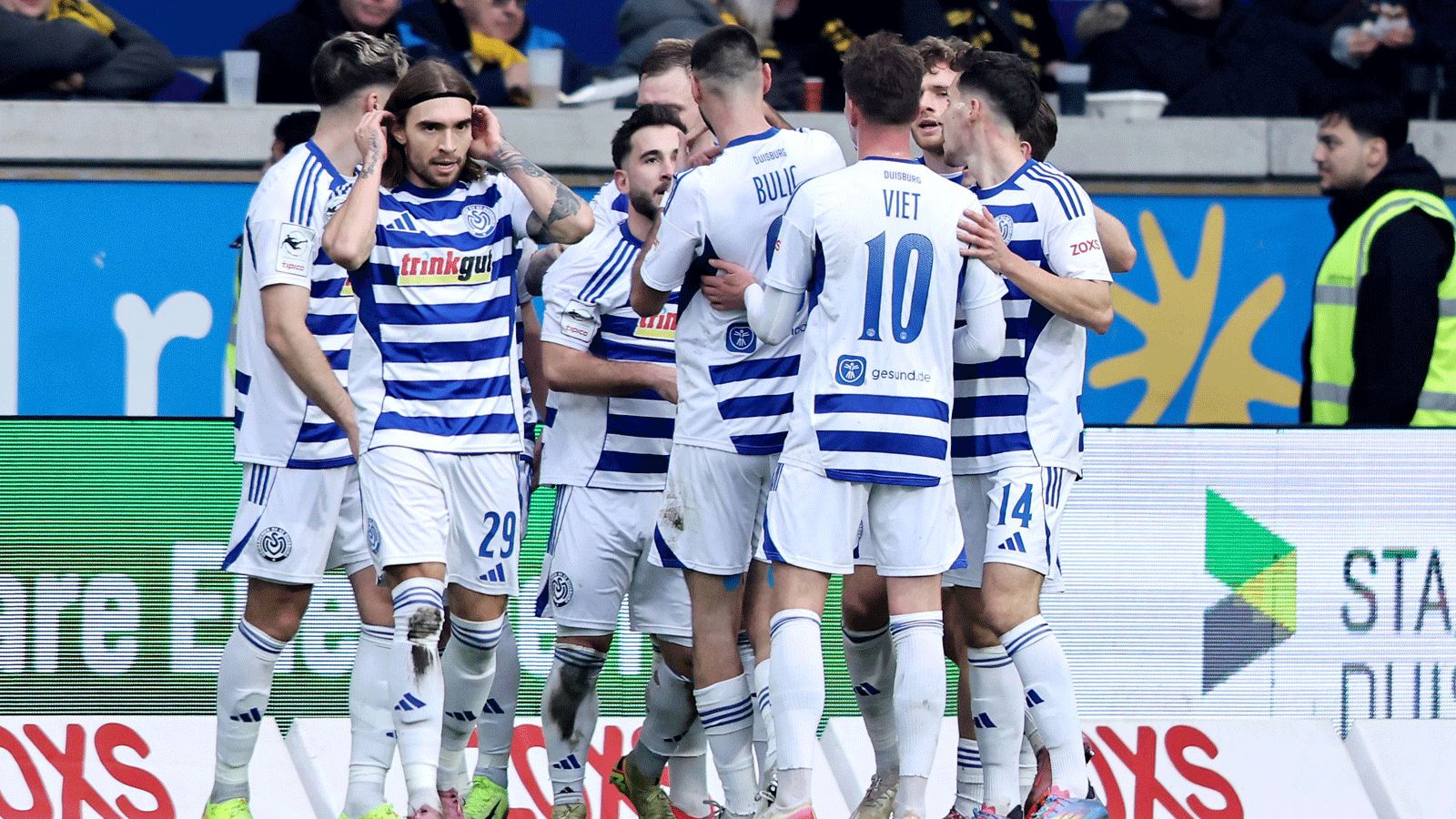 MSV Duisburg vs. SC St. Tönis im Finale des Landespokal Niederrhein heute live im Free-TV sehen: Wer zeigt / überträgt den Finaltag der Amateure im TV und Livestream?
