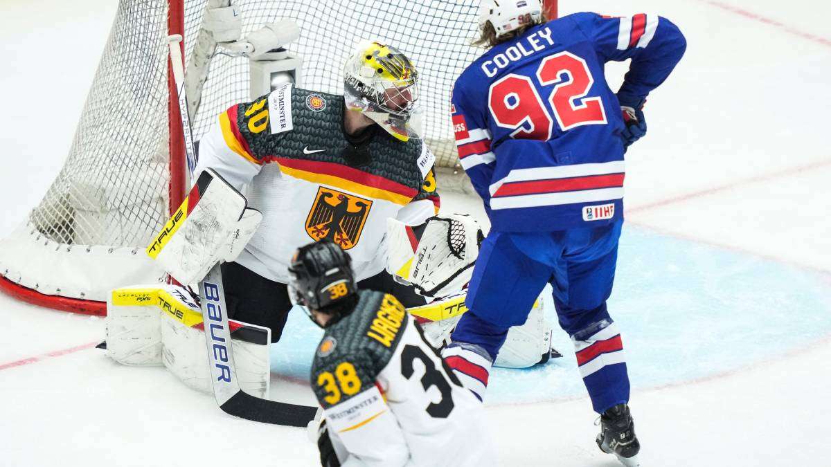 ger-usa-iihf-1200