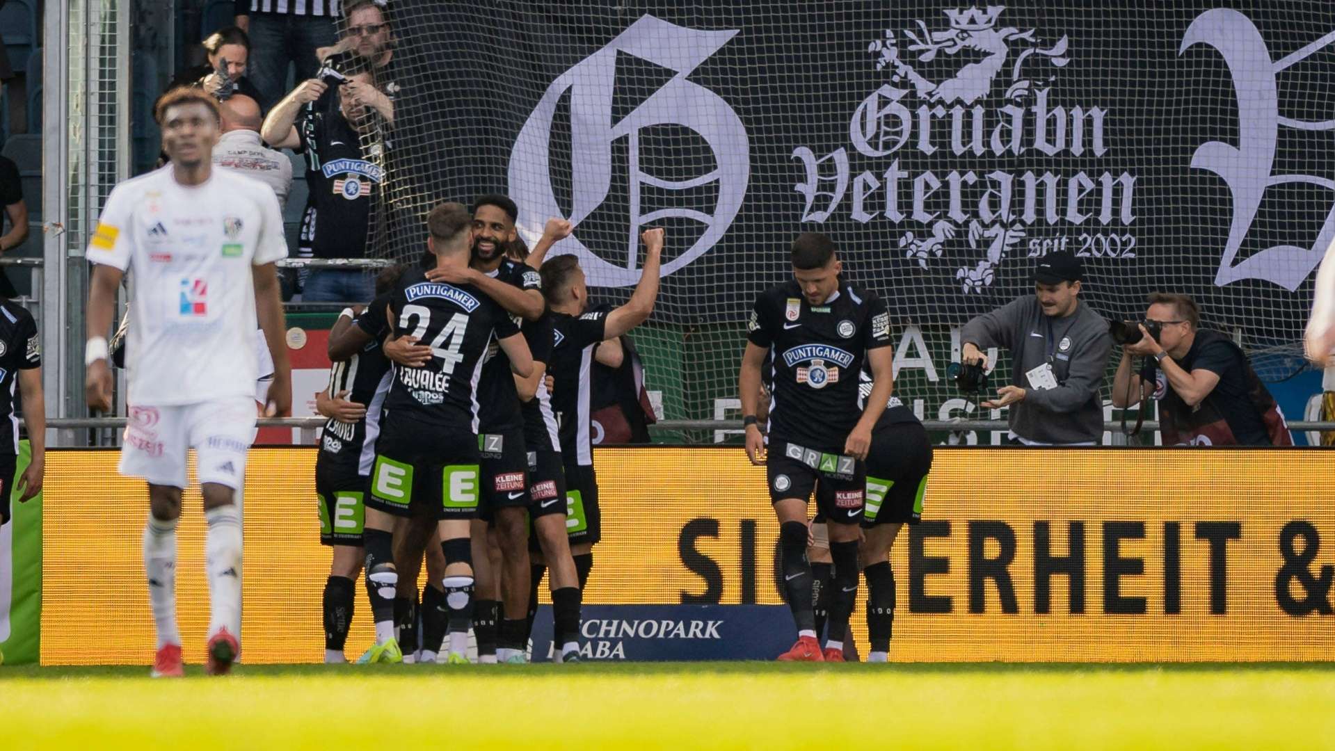 Sturm Graz ist wieder Meister (&#169; IMAGO / GEPA pictures/SID/IMAGO/GEPA pictures/ Matthias Trinkl)