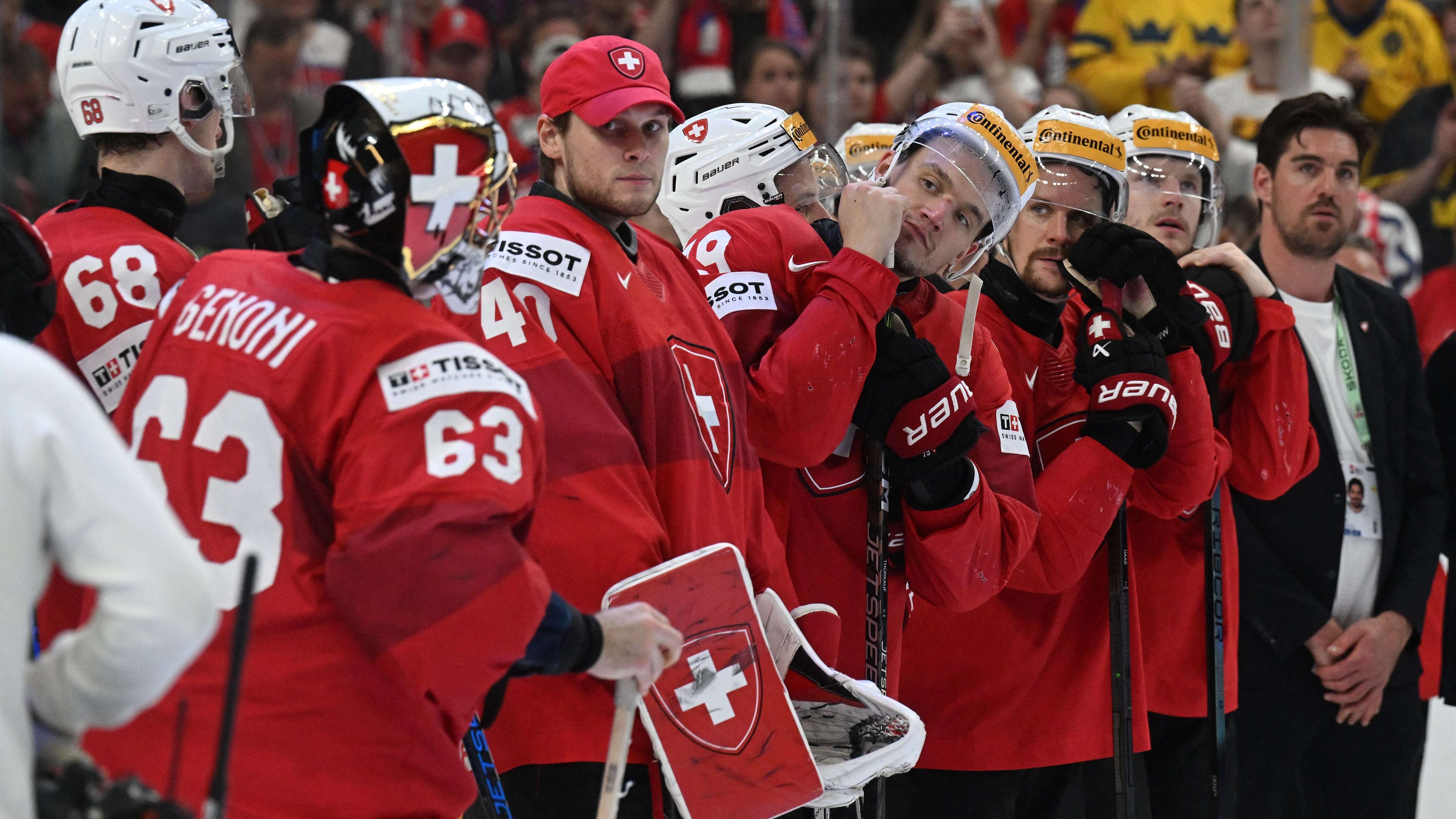 IHOCKEY-WC-2024-MEN-SUI-CZE-FINAL-TROPHY