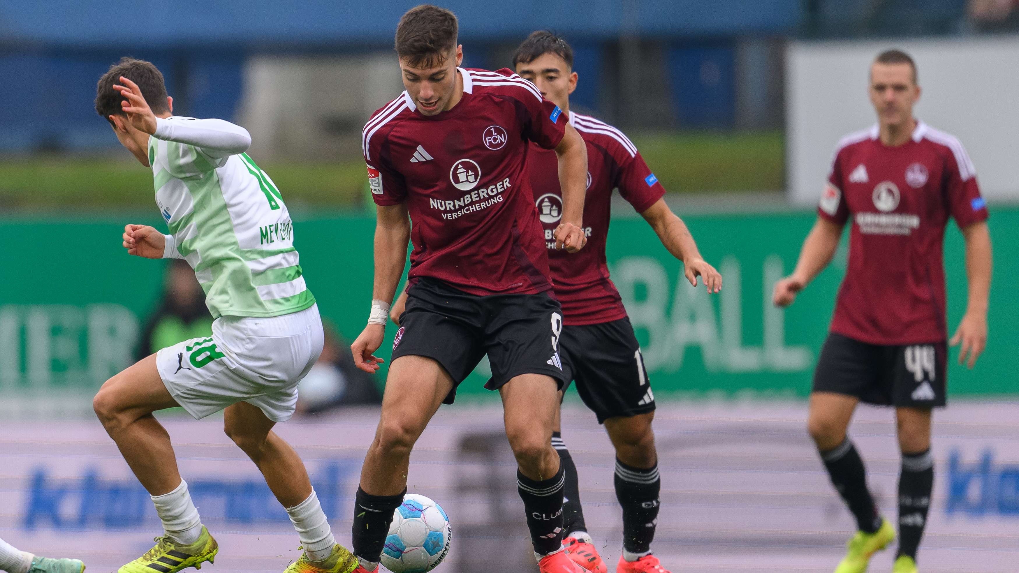 SpVgg Greuther Fürth 1903 v 1. FC Nürnberg - Second Bundesliga