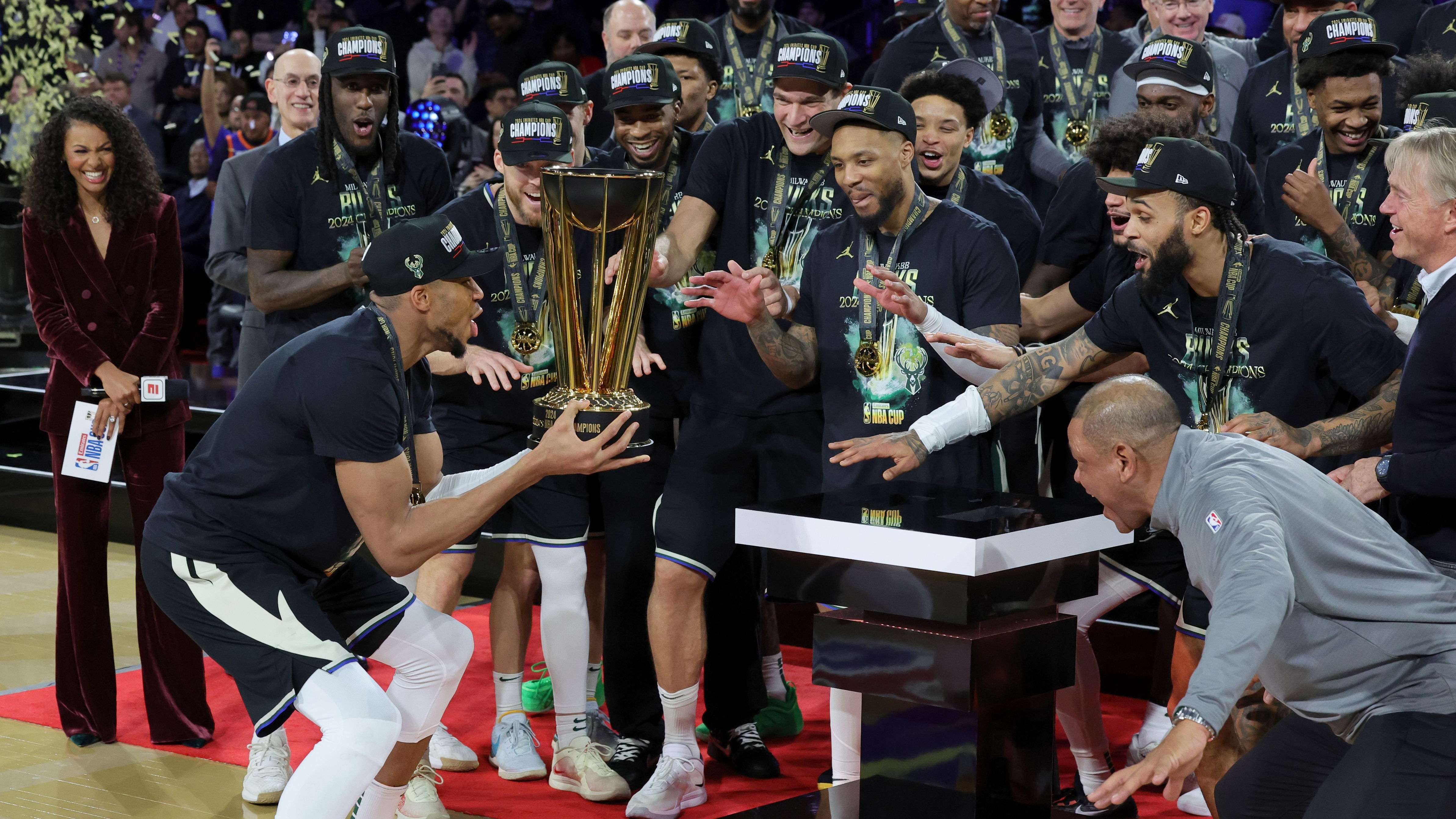 Milwaukee Bucks v Oklahoma City Thunder: Championship - Emirates NBA Cup 2024