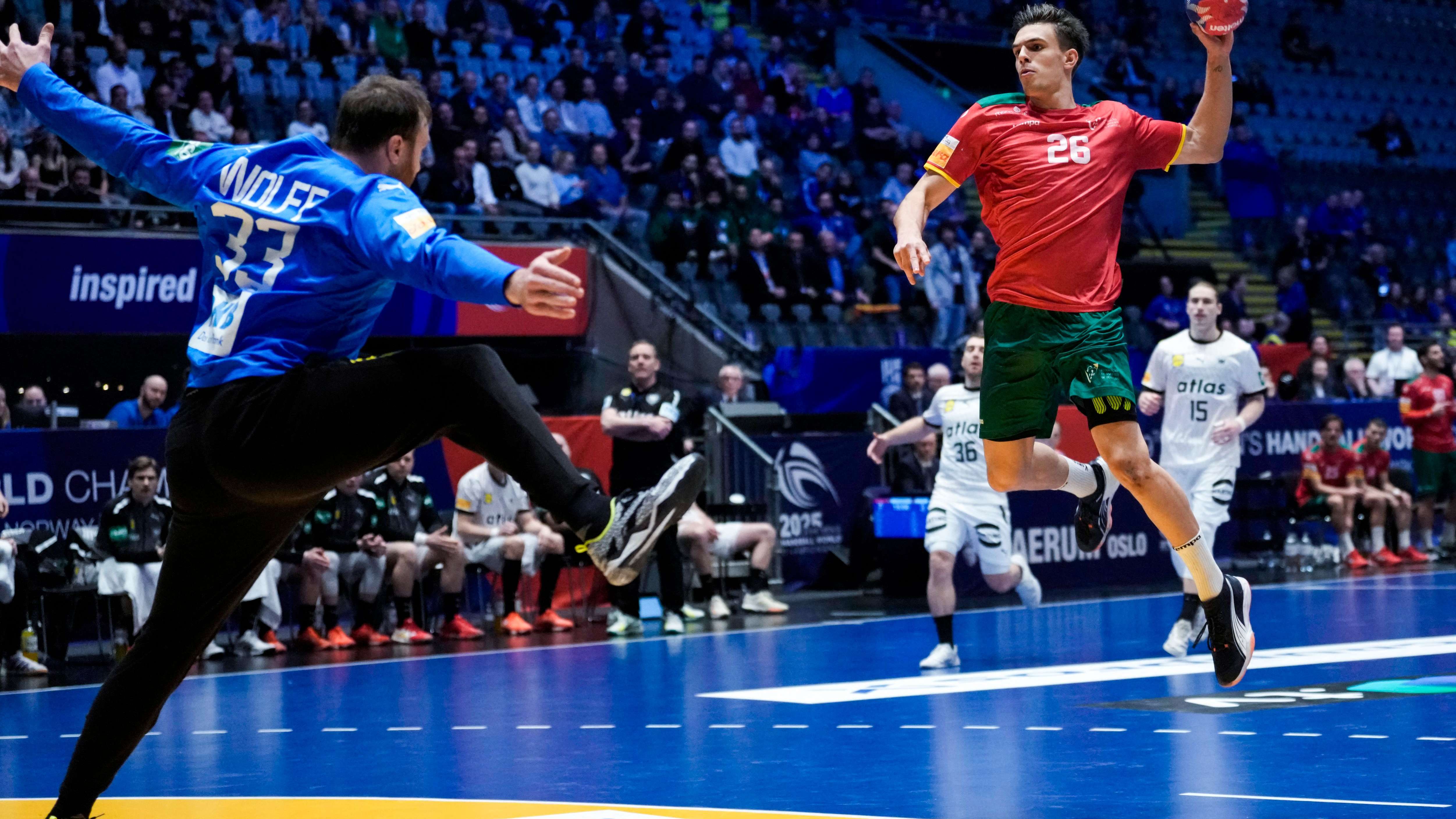 HANDBALL-WORLD-MEN-POR-GER