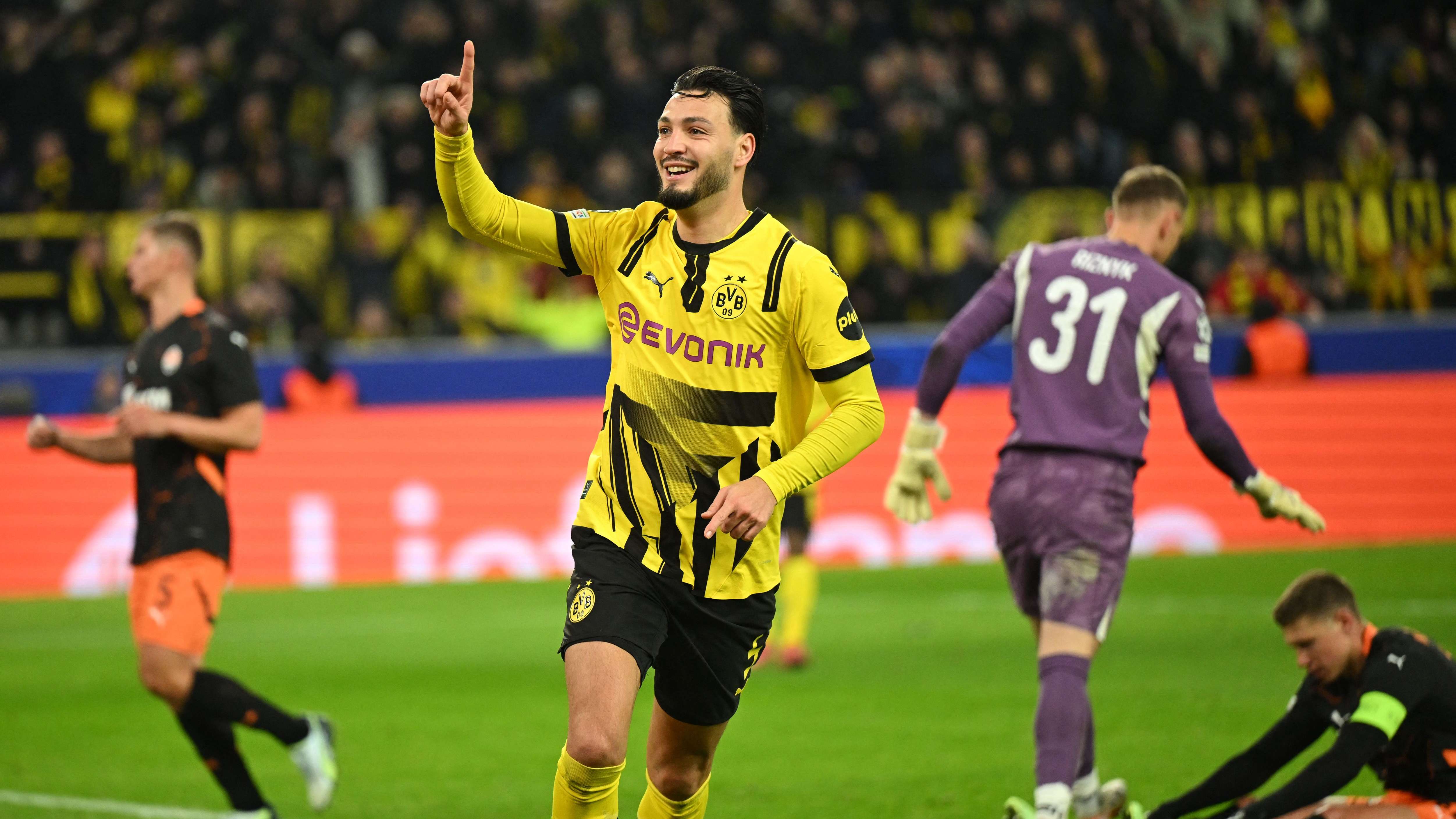 FBL-EUR-C1-BORUSSIA DORTMUND-SHAKHTAR