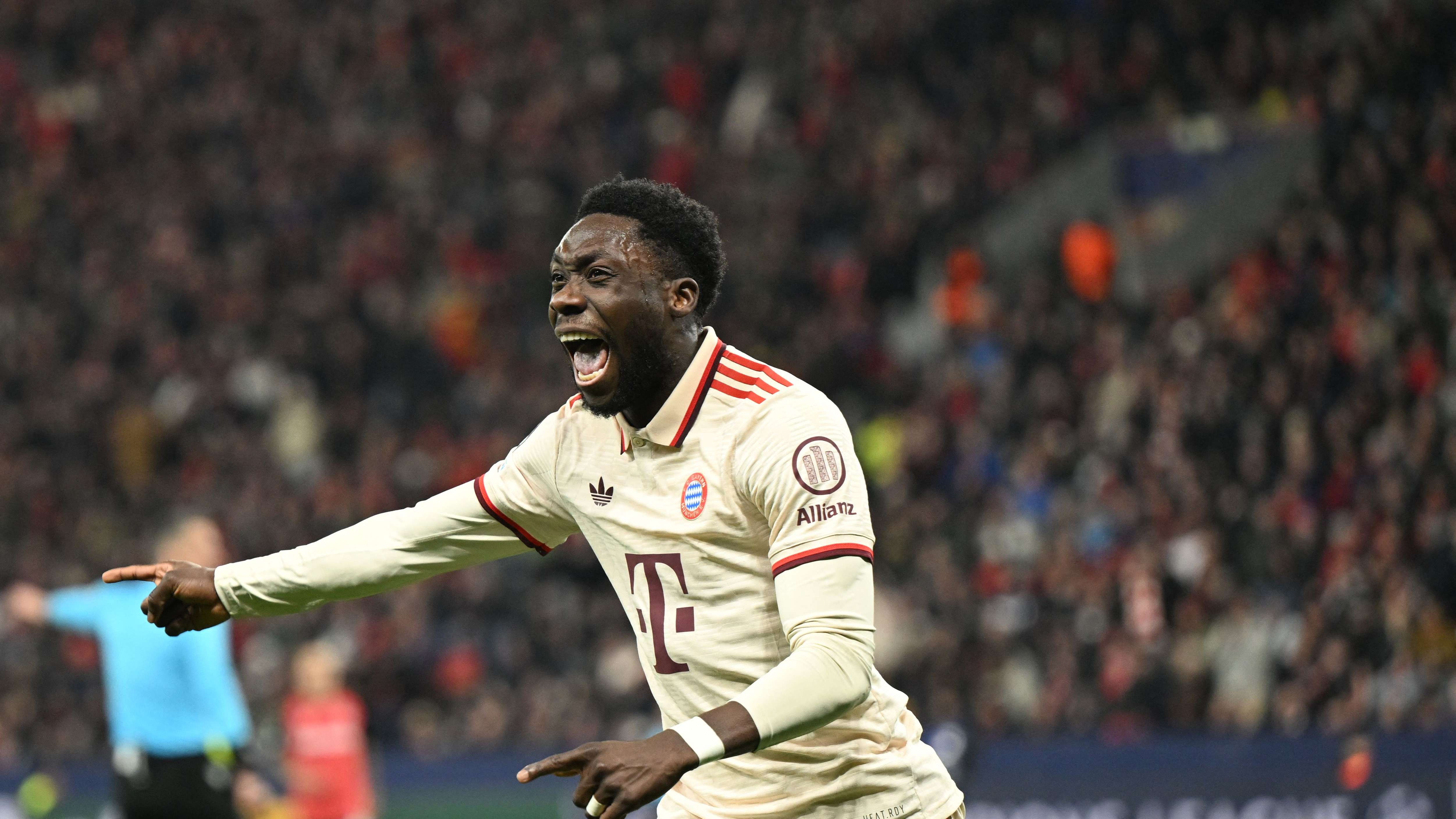 FBL-EUR-C1-LEVERKUSEN-BAYERN