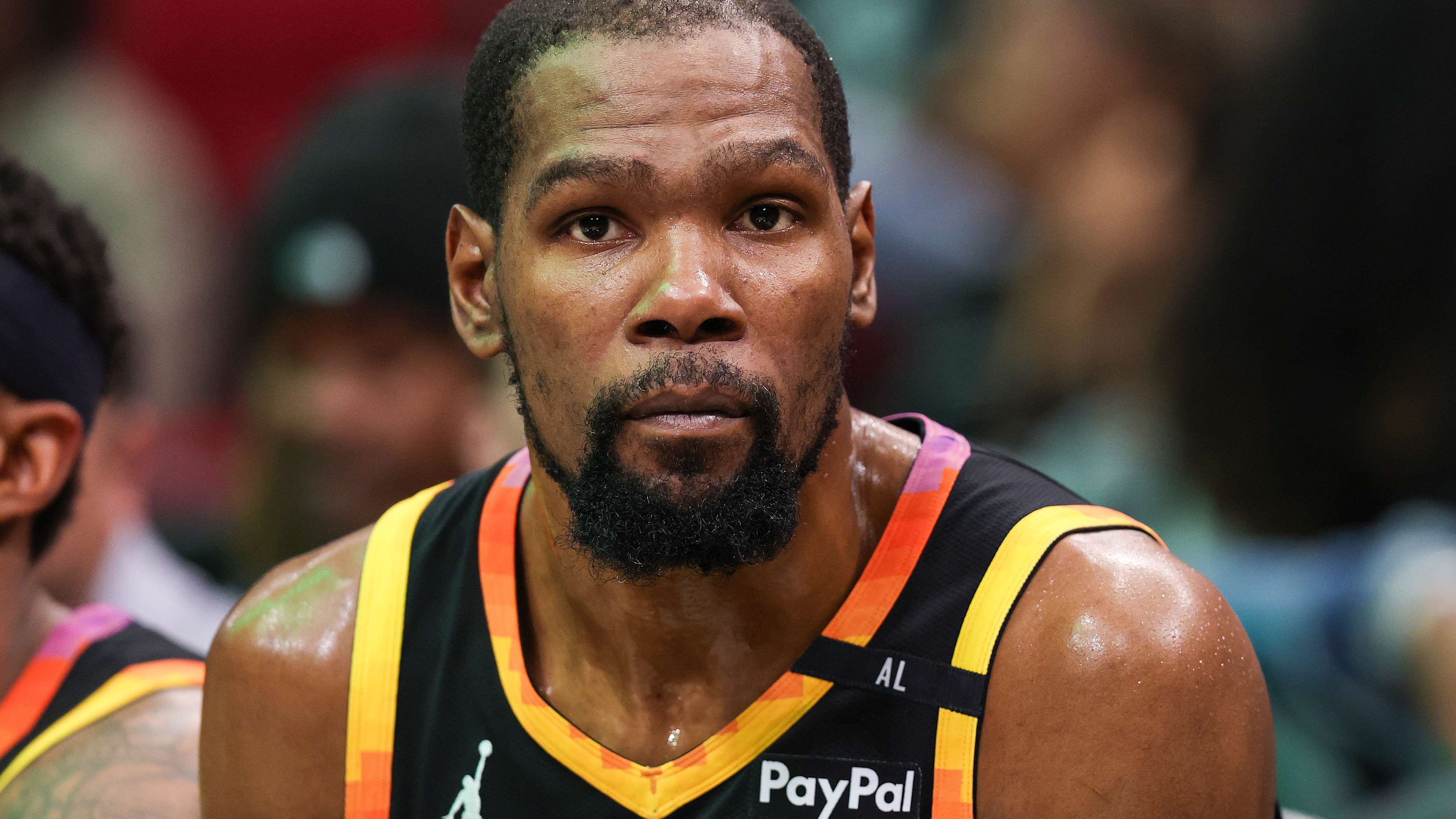 Phoenix Suns v Houston Rockets
