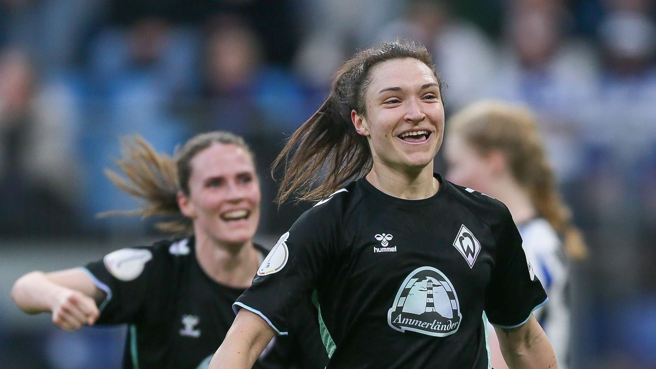 Hamburger SV v SV Werder Bremen - Women's DFB Cup Semifinal