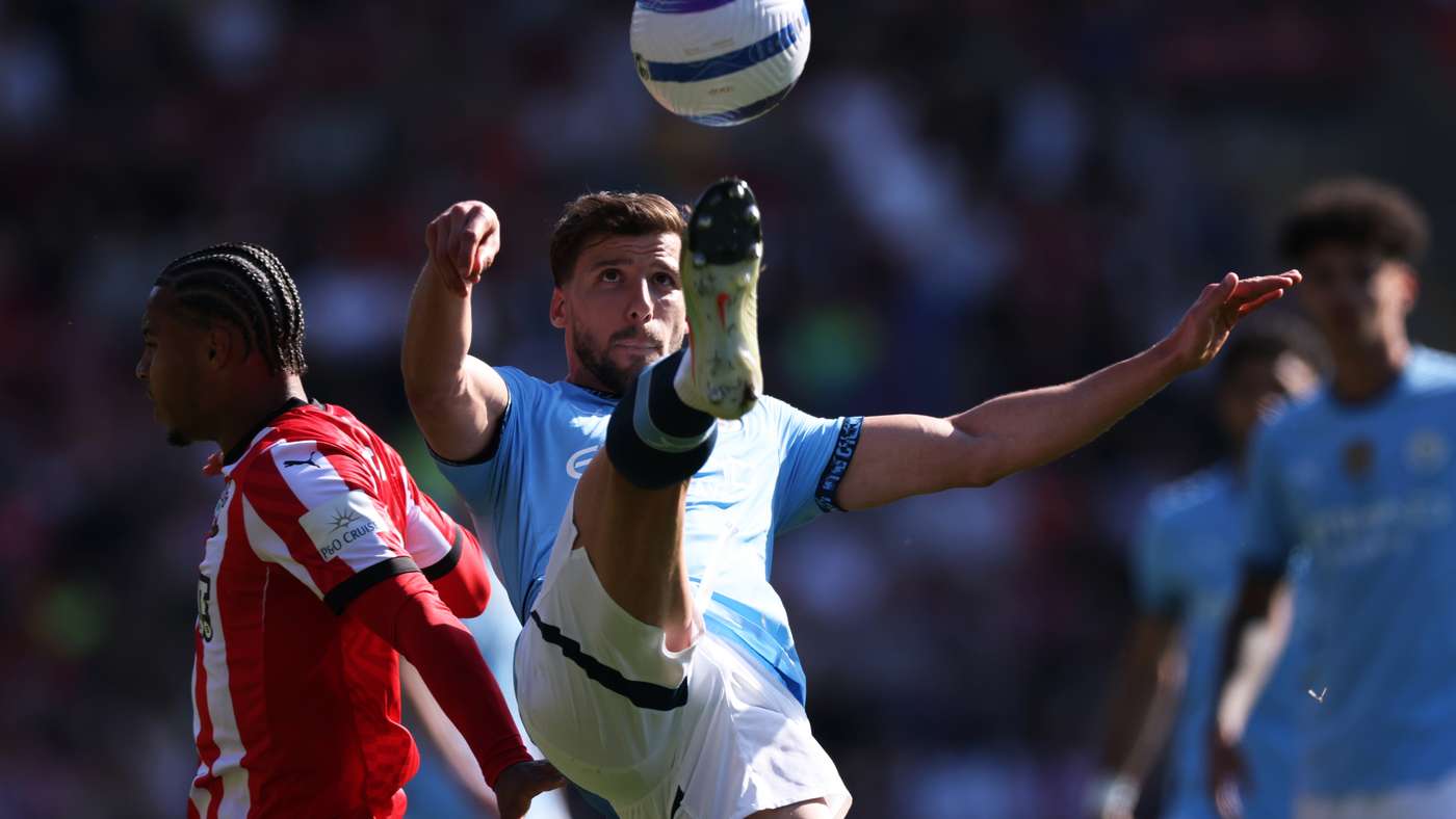 Southampton FC v Manchester City FC - Premier League