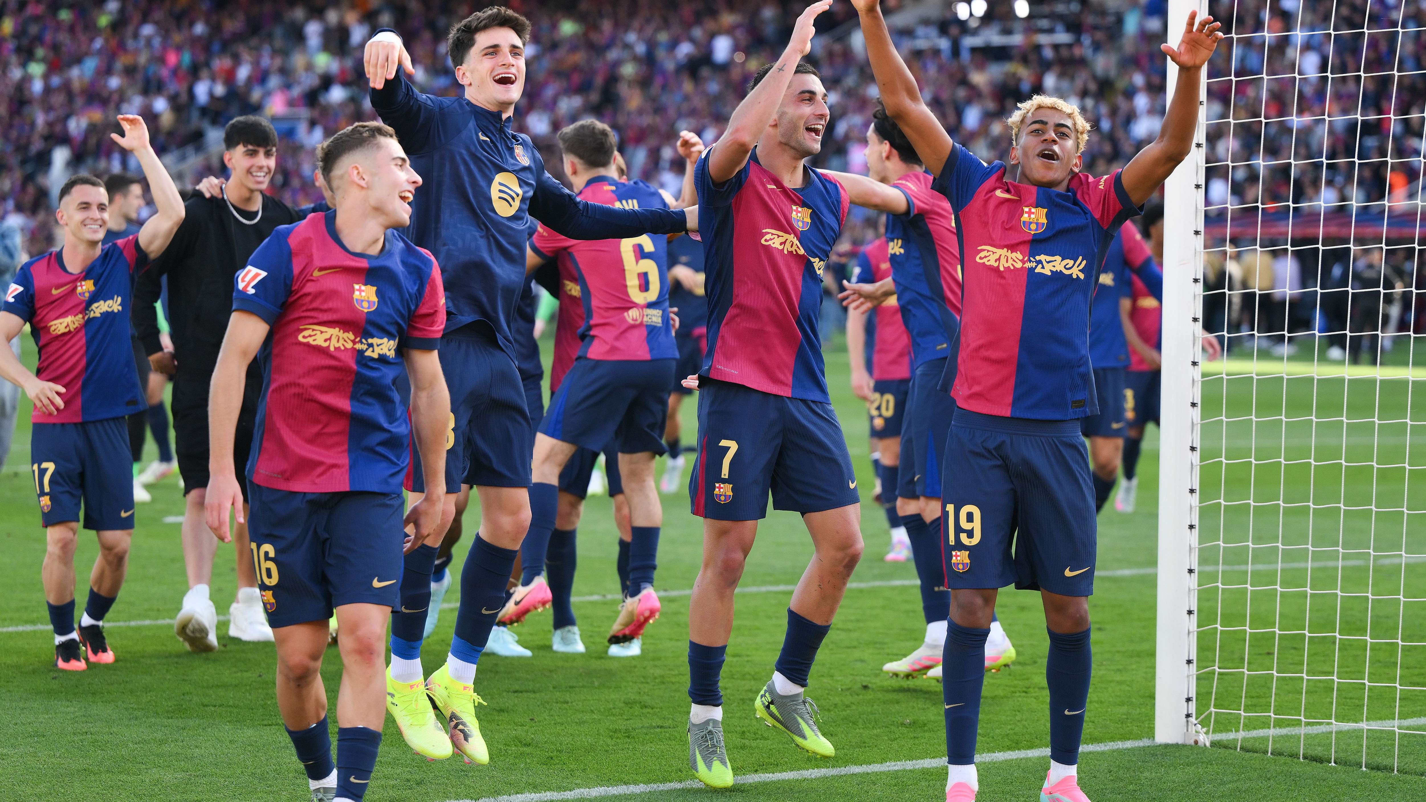 FC Barcelona v Real Madrid CF - La Liga EA Sports
