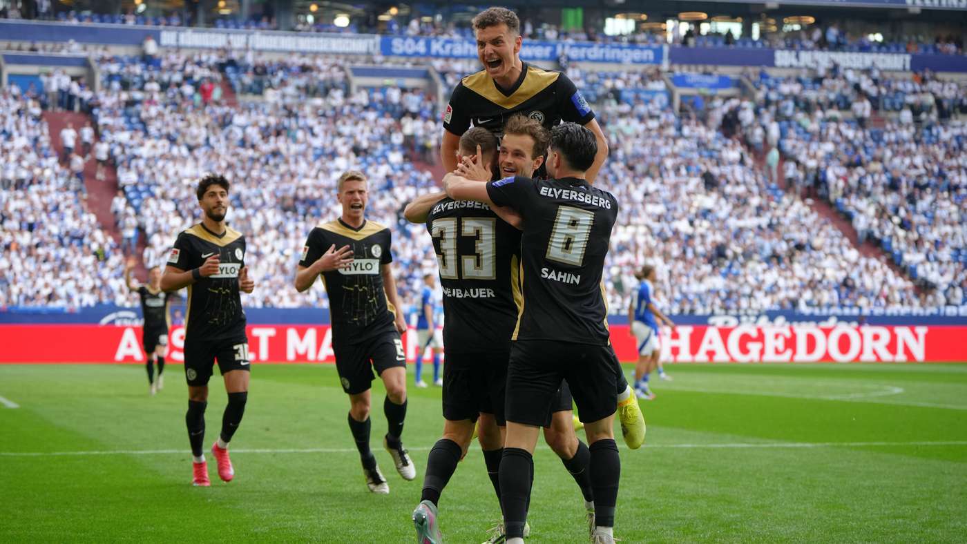 FC Schalke 04 v SV 07 Elversberg - Second Bundesliga