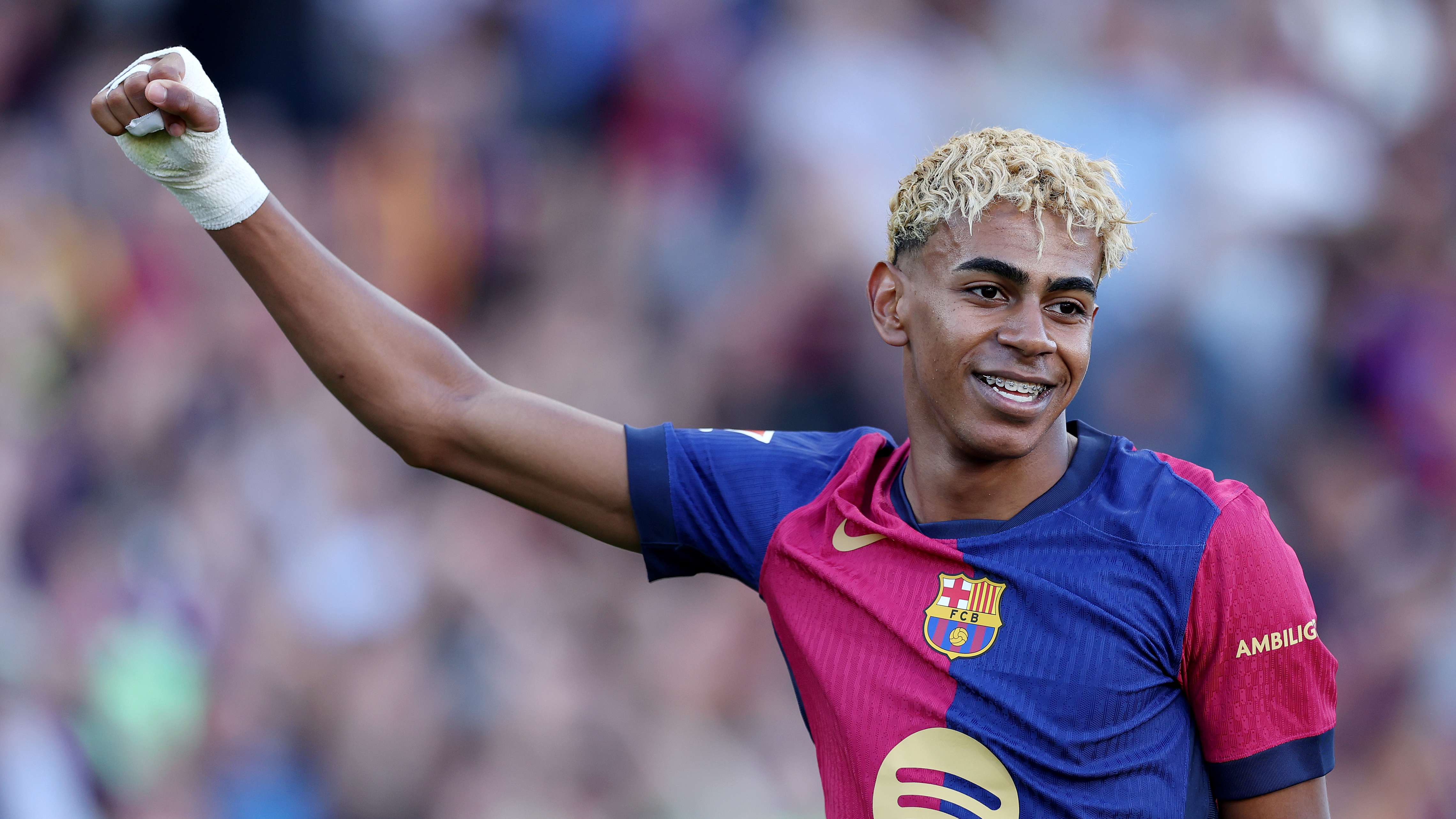 FC Barcelona v Villarreal CF - La Liga EA Sports