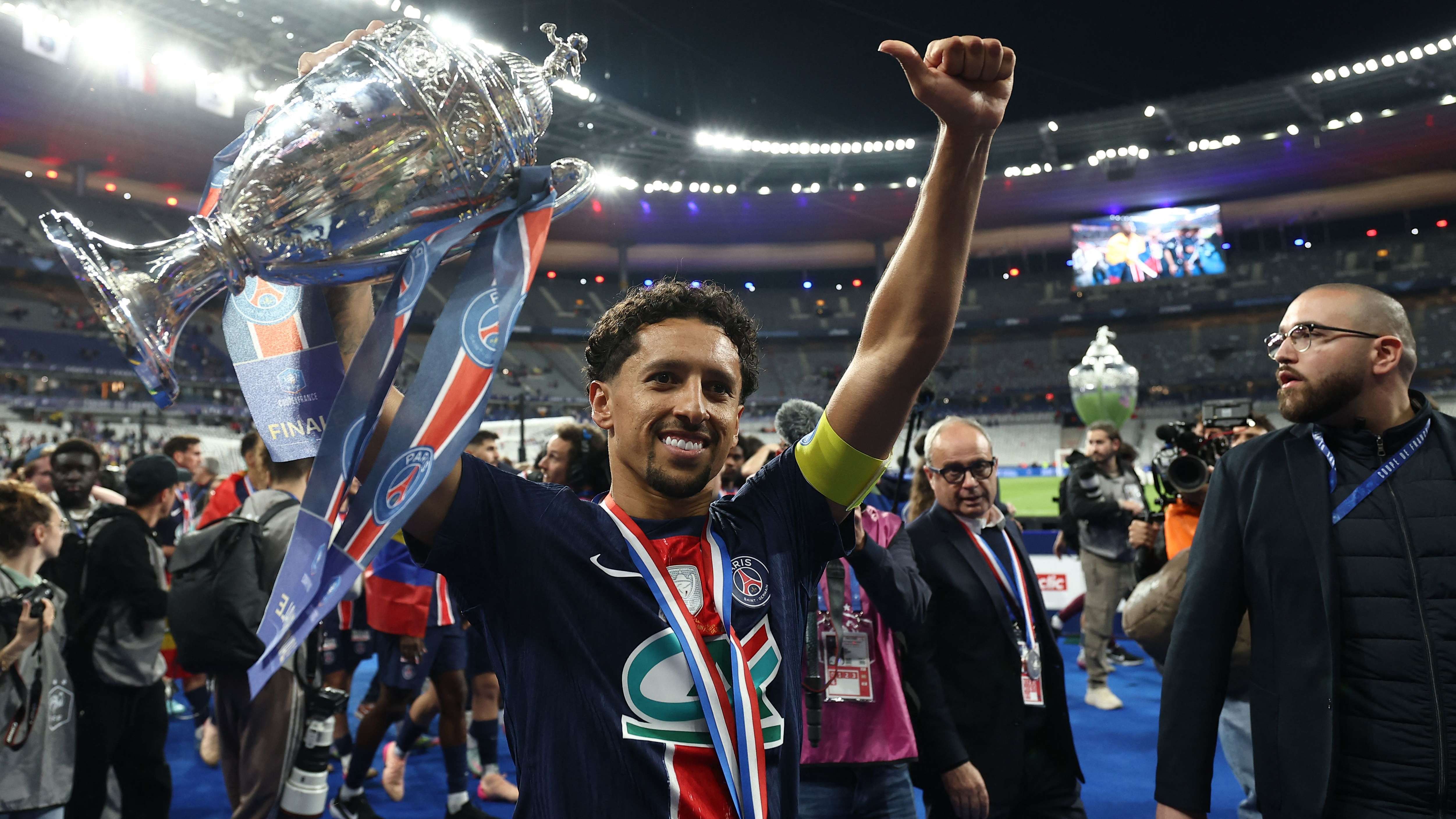 FBL-FRA-CUP-PSG-REIMS-FINAL-TROPHY