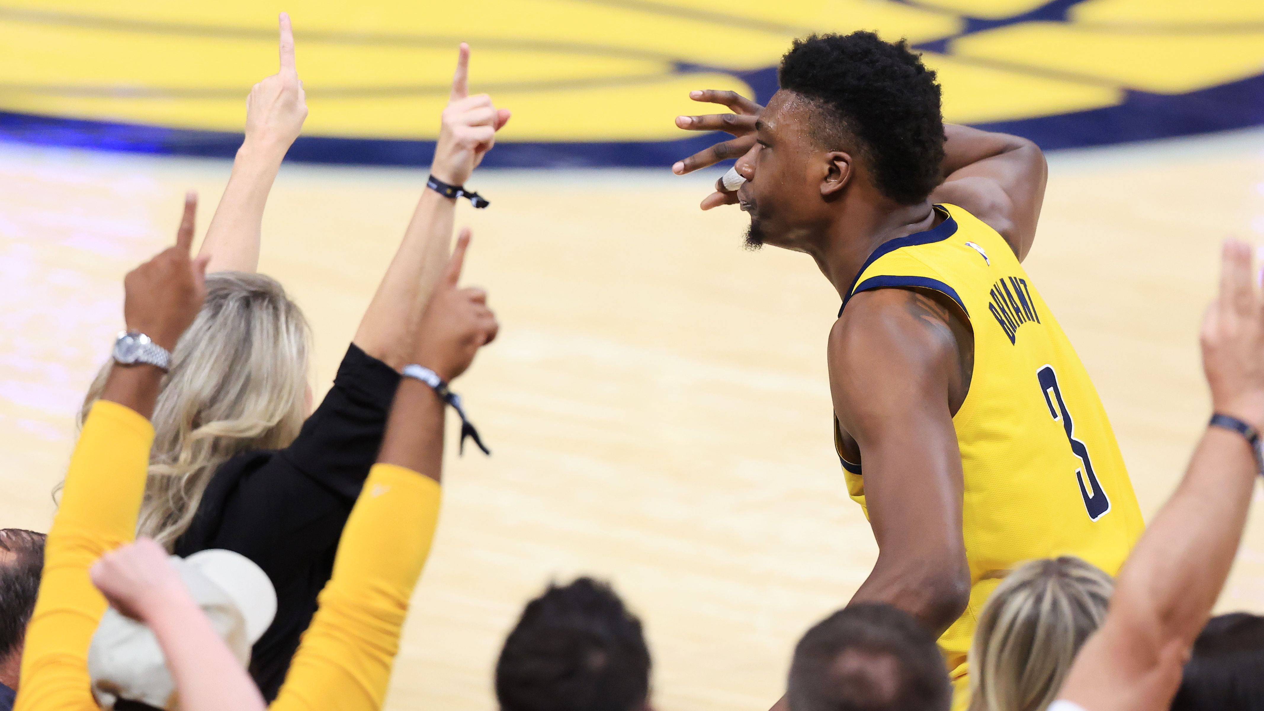 Pacers und Bryant laufen heiß