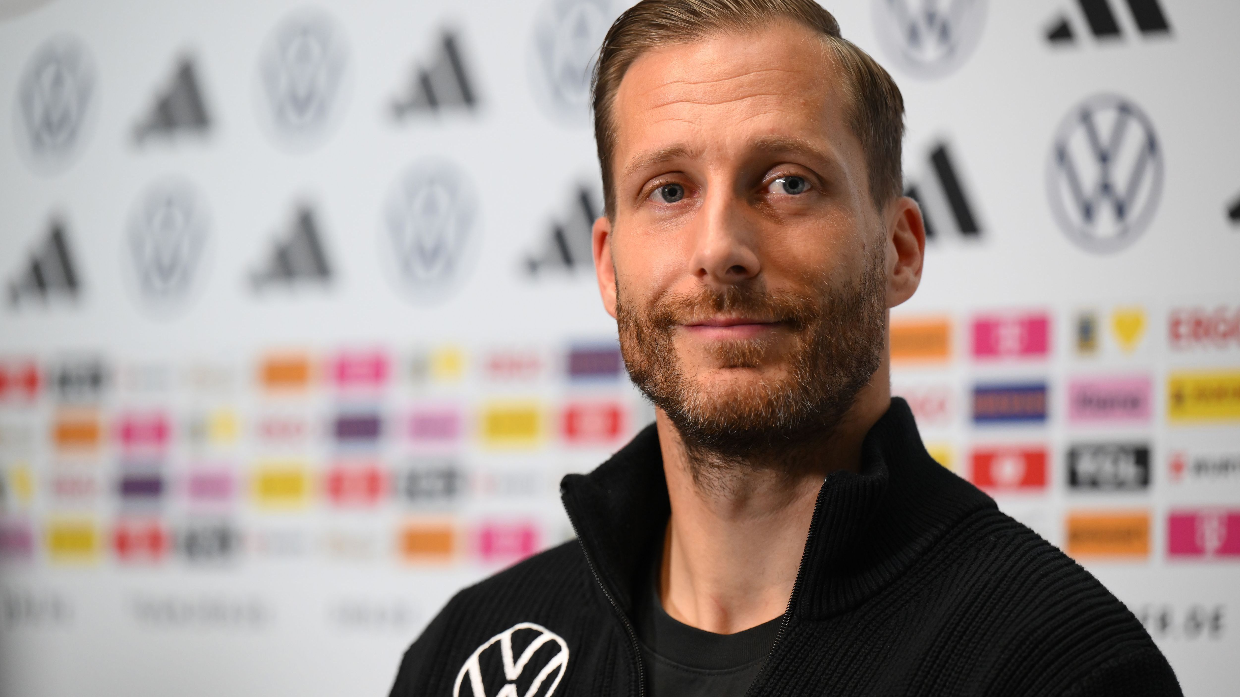 FC Bayern München, News: DFB-Torwart Baumann äußert sich zu Gerüchten um Neuer-Comeback