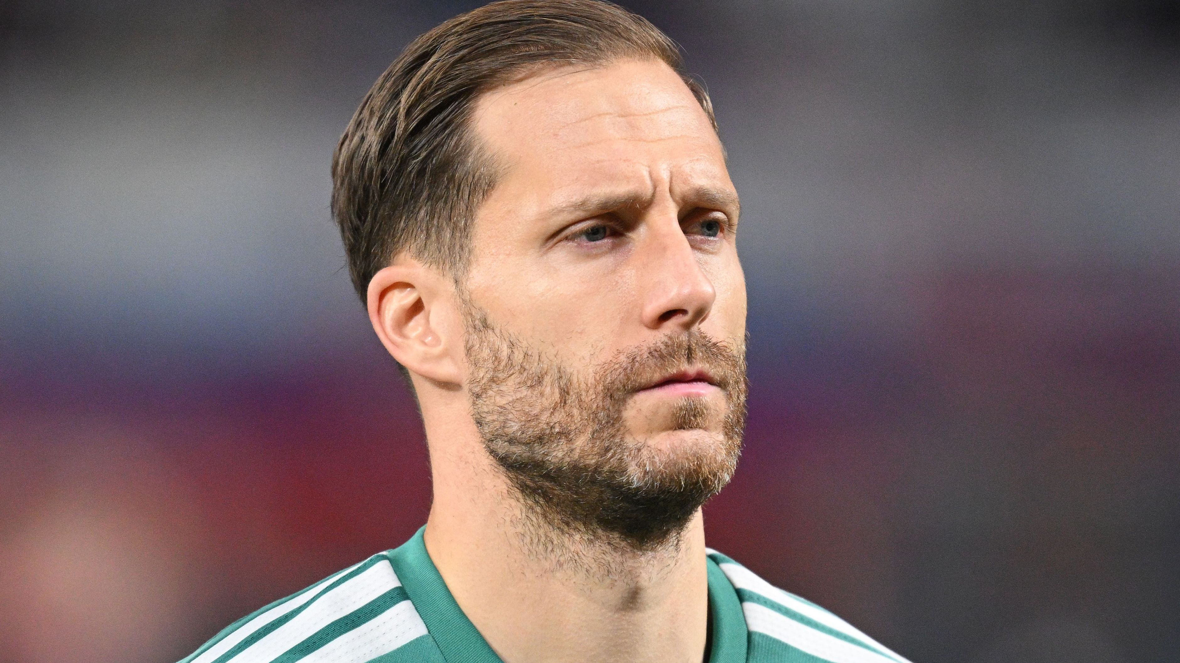 Neuer schließt Rückkehr aus - ter Stegen braucht einen neuen Verein