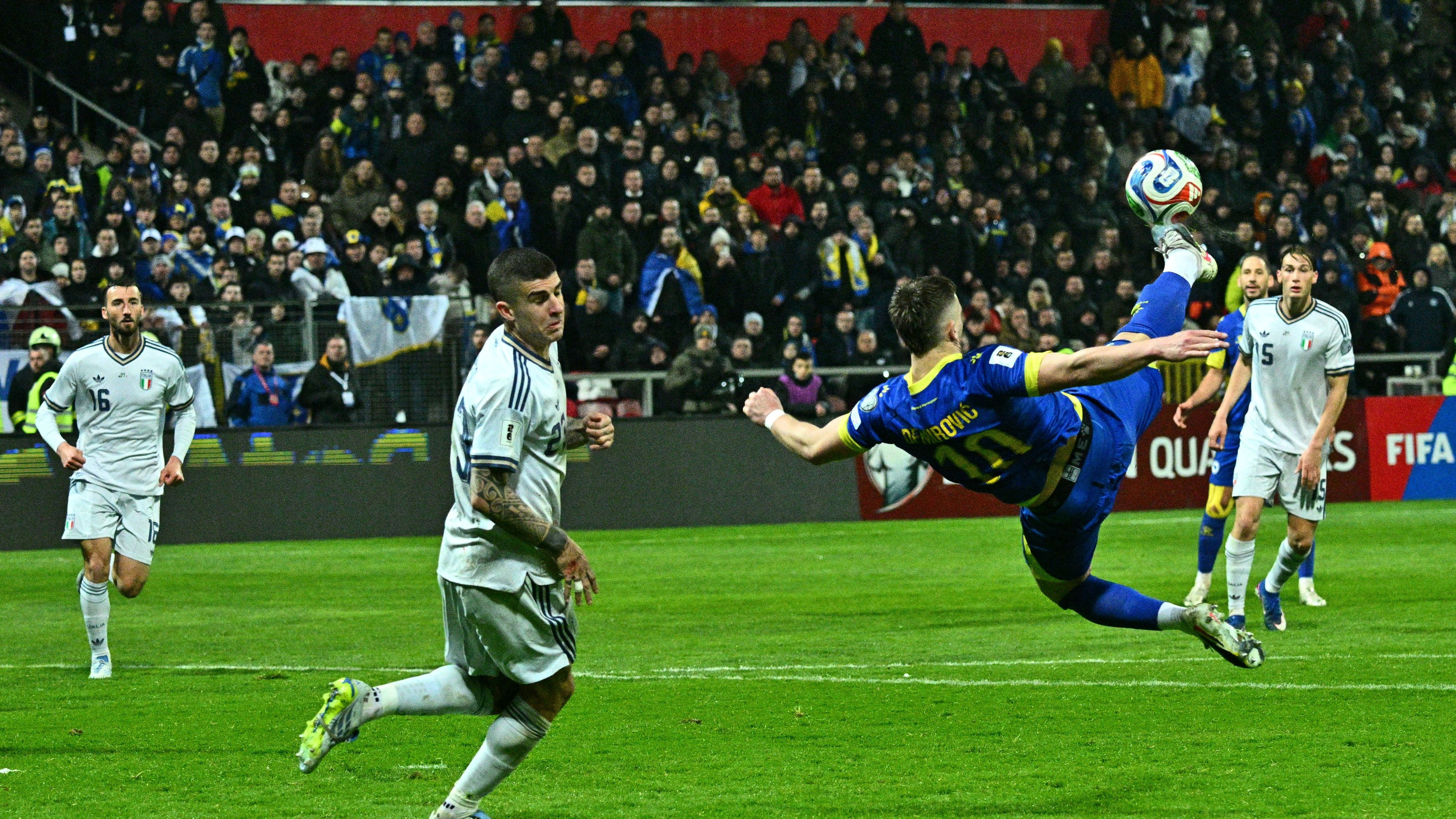 Drama im Elfmeterschießen! Italien verpasst gegen Bosnien-Herzegowina zum dritten Mal in Folge eine WM