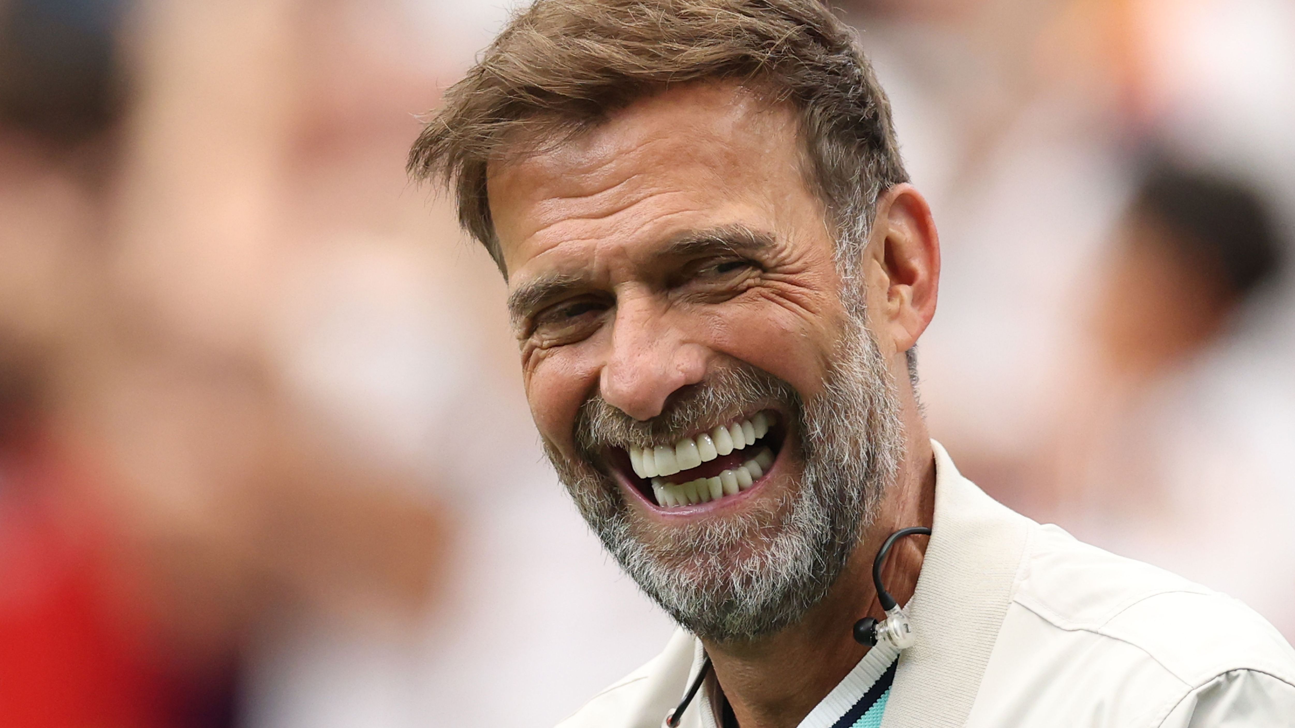Ob das Uli Hoeneß wieder auf die Palme bringt? Jürgen Klopp mischt sich in ...