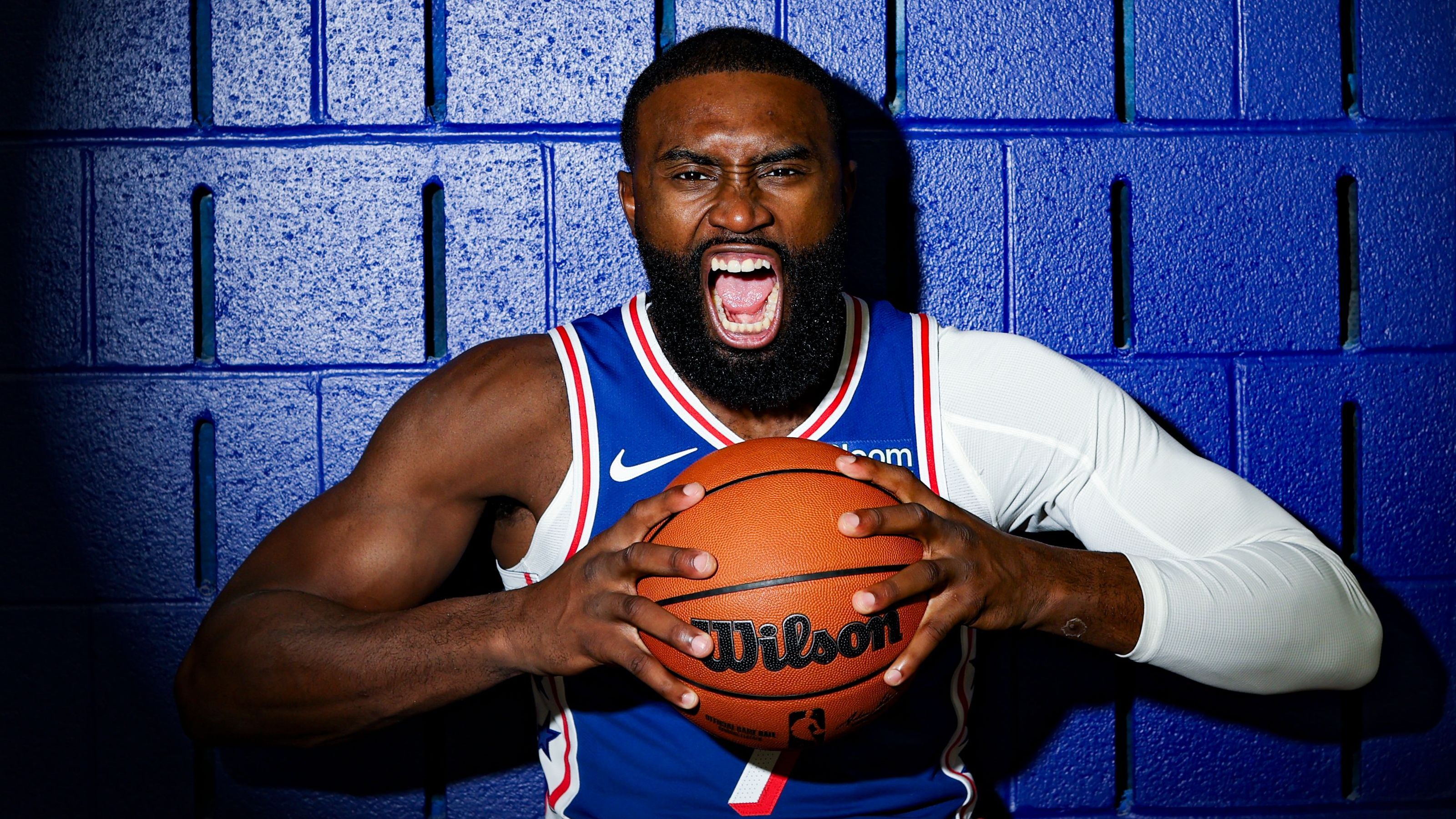 NBA stars face pressure over futures as regular season approaches